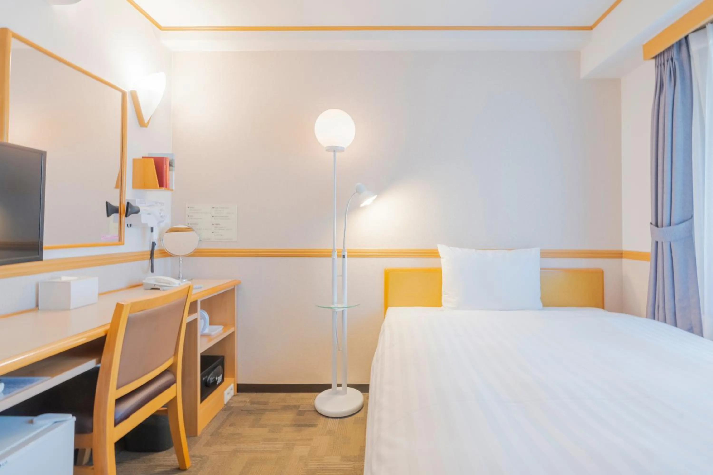 Bed in Toyoko Inn Busan Station No.1