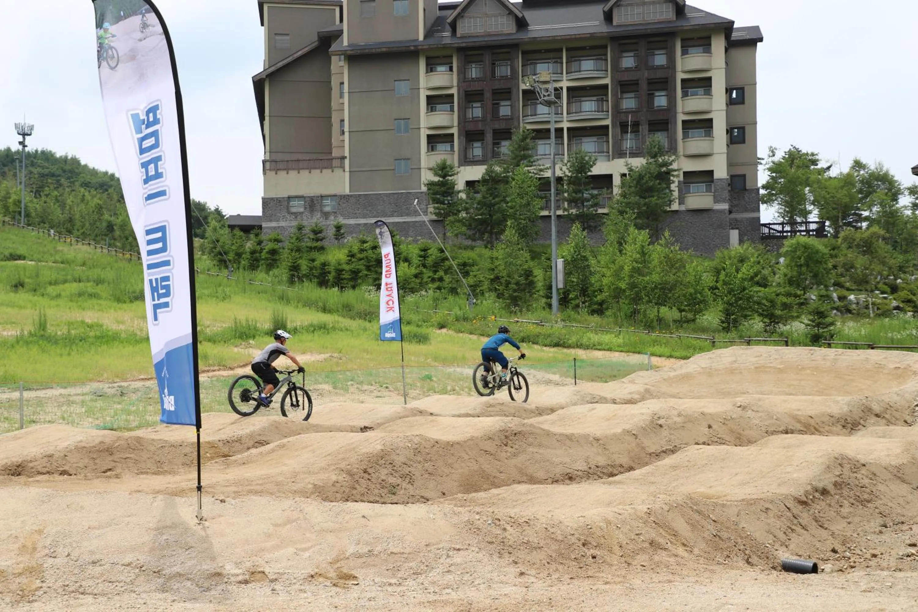 Fitness centre/facilities in Holiday Inn & Suites Alpensia Pyeongchang Suites by IHG