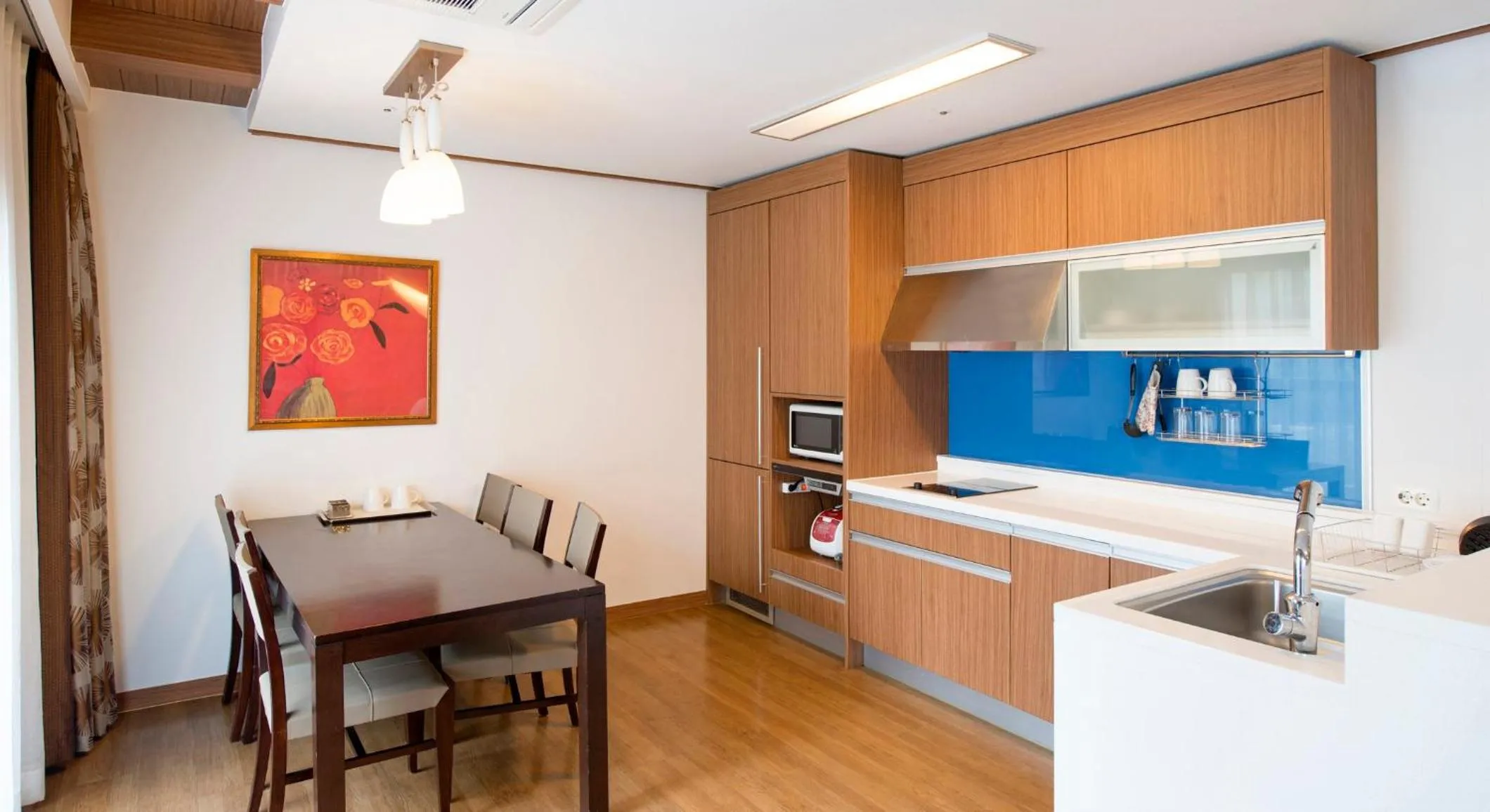 Photo of the whole room in Holiday Inn & Suites Alpensia Pyeongchang Suites by IHG