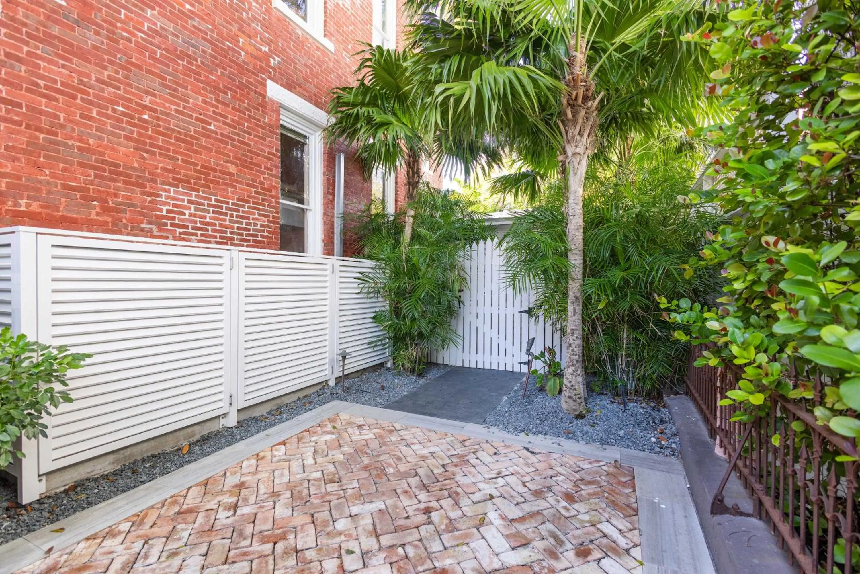 Carriage House at Grand Maloney