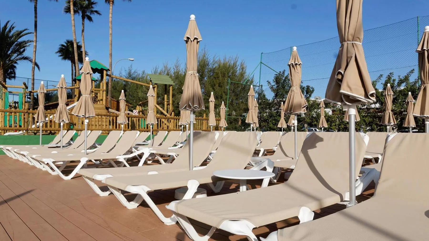 Balcony/Terrace in Servatur Waikiki