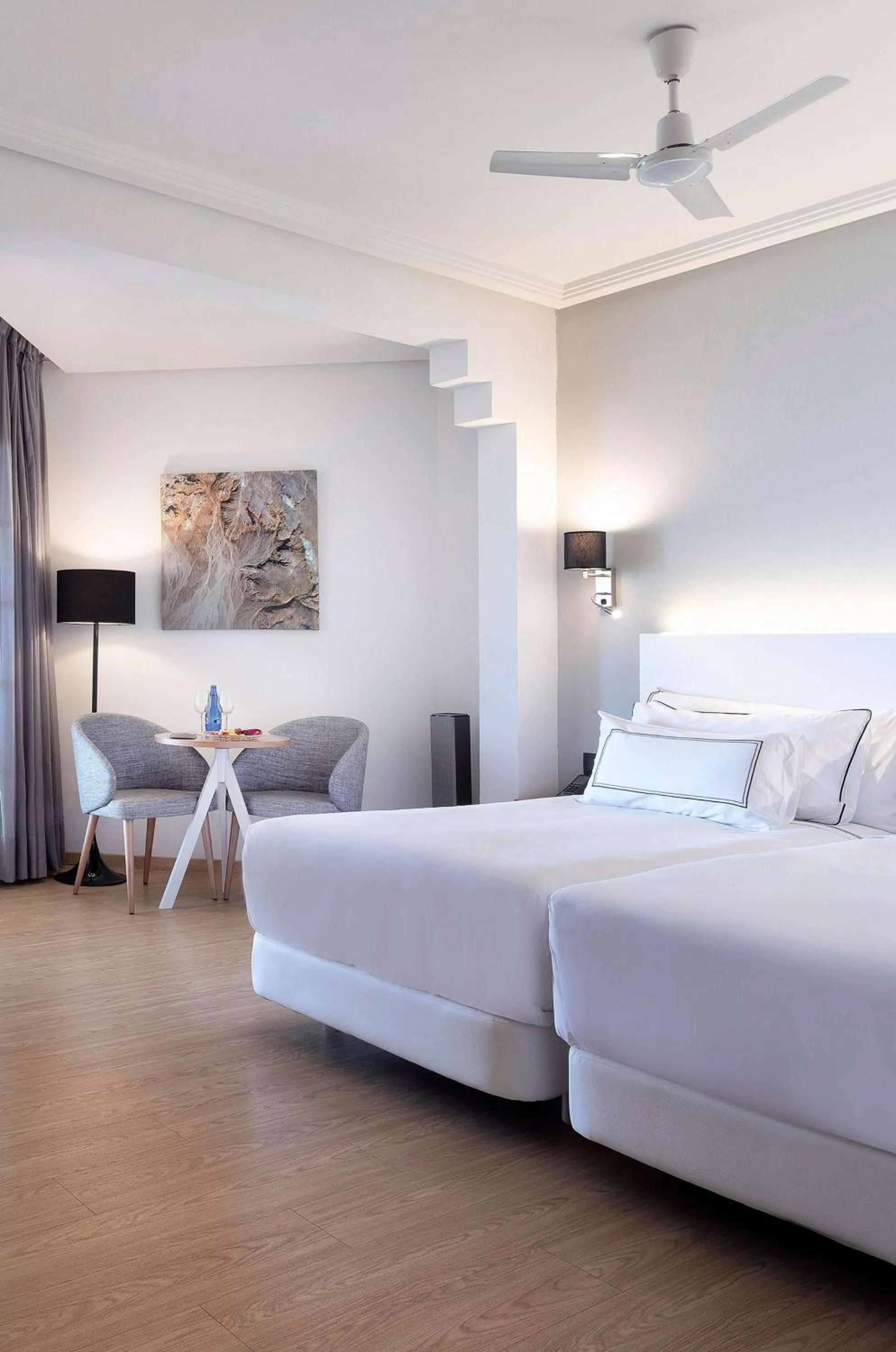 Bedroom, Bed in Meliá Isla Canela