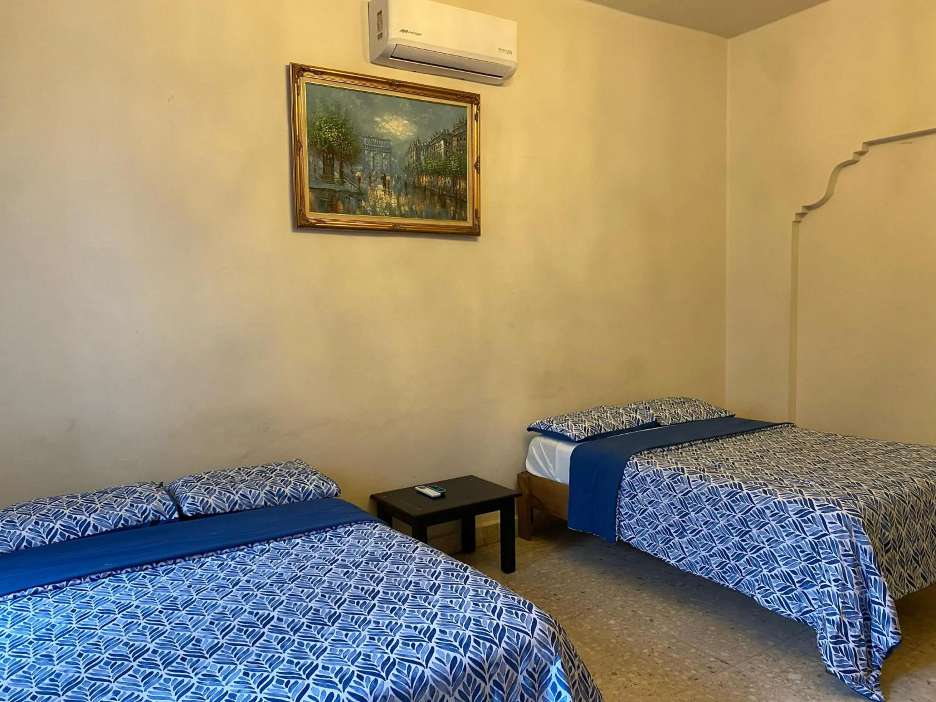 Bed in My Family In Monterrey - Hostel