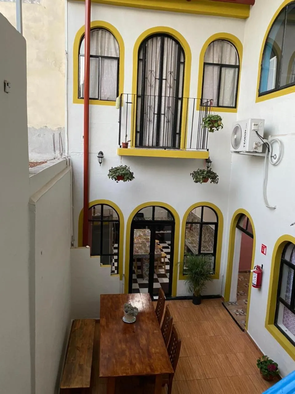 Patio in My Family In Monterrey - Hostel