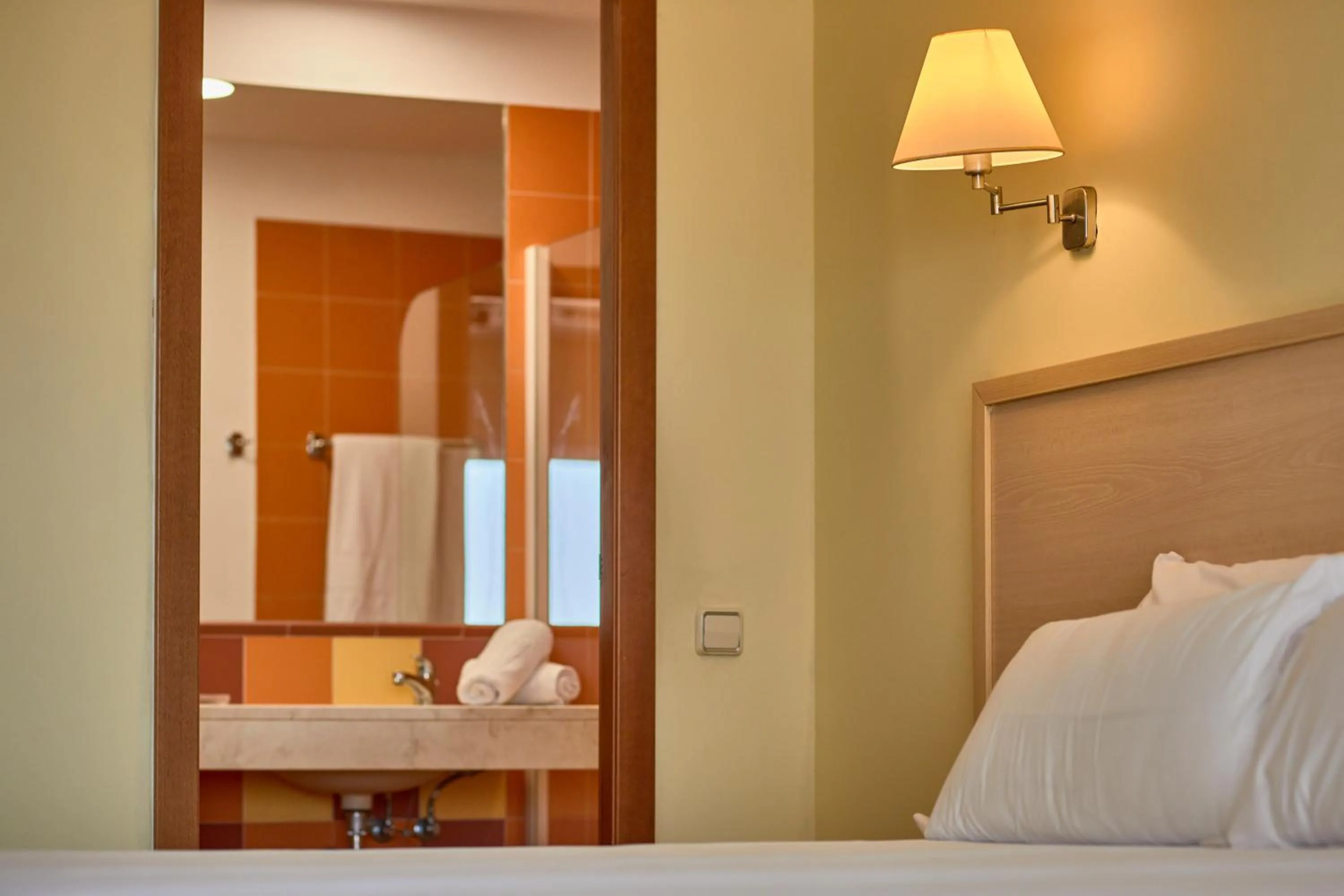 Photo of the whole room, Bed in ALEGRIA Cabo De Gata