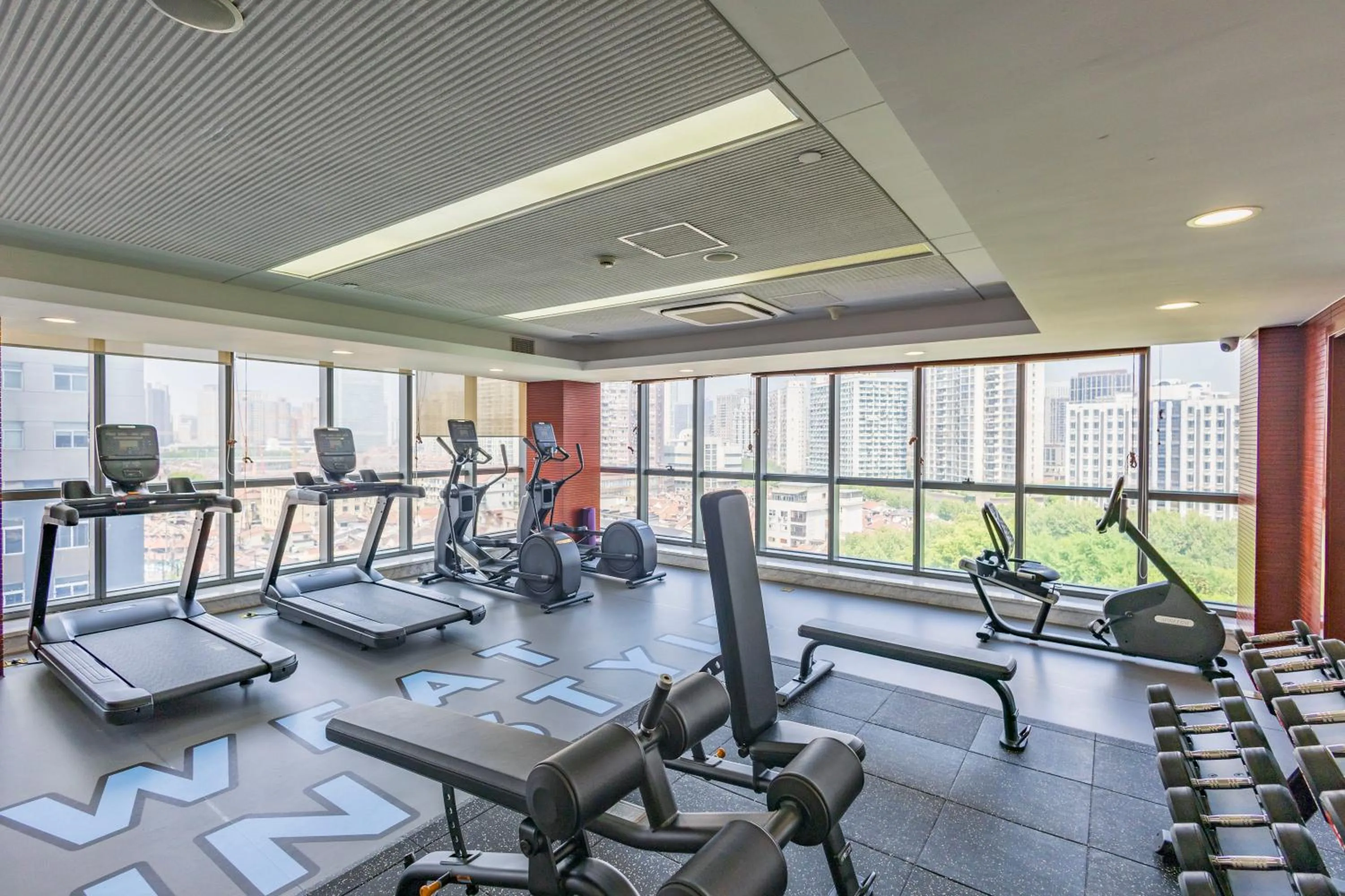 Fitness centre/facilities in Green Court Residence City Center, Shanghai