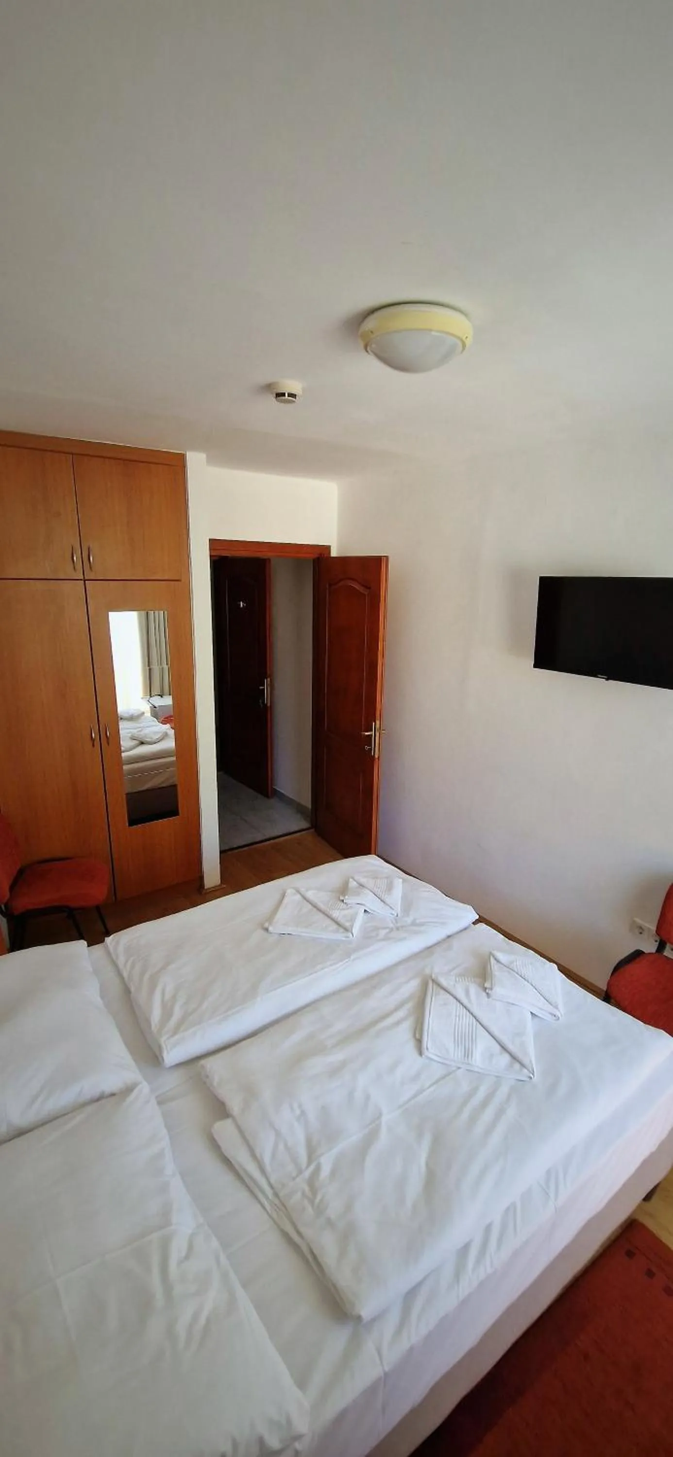 Photo of the whole room in PSZ Hotel Beach Földvár