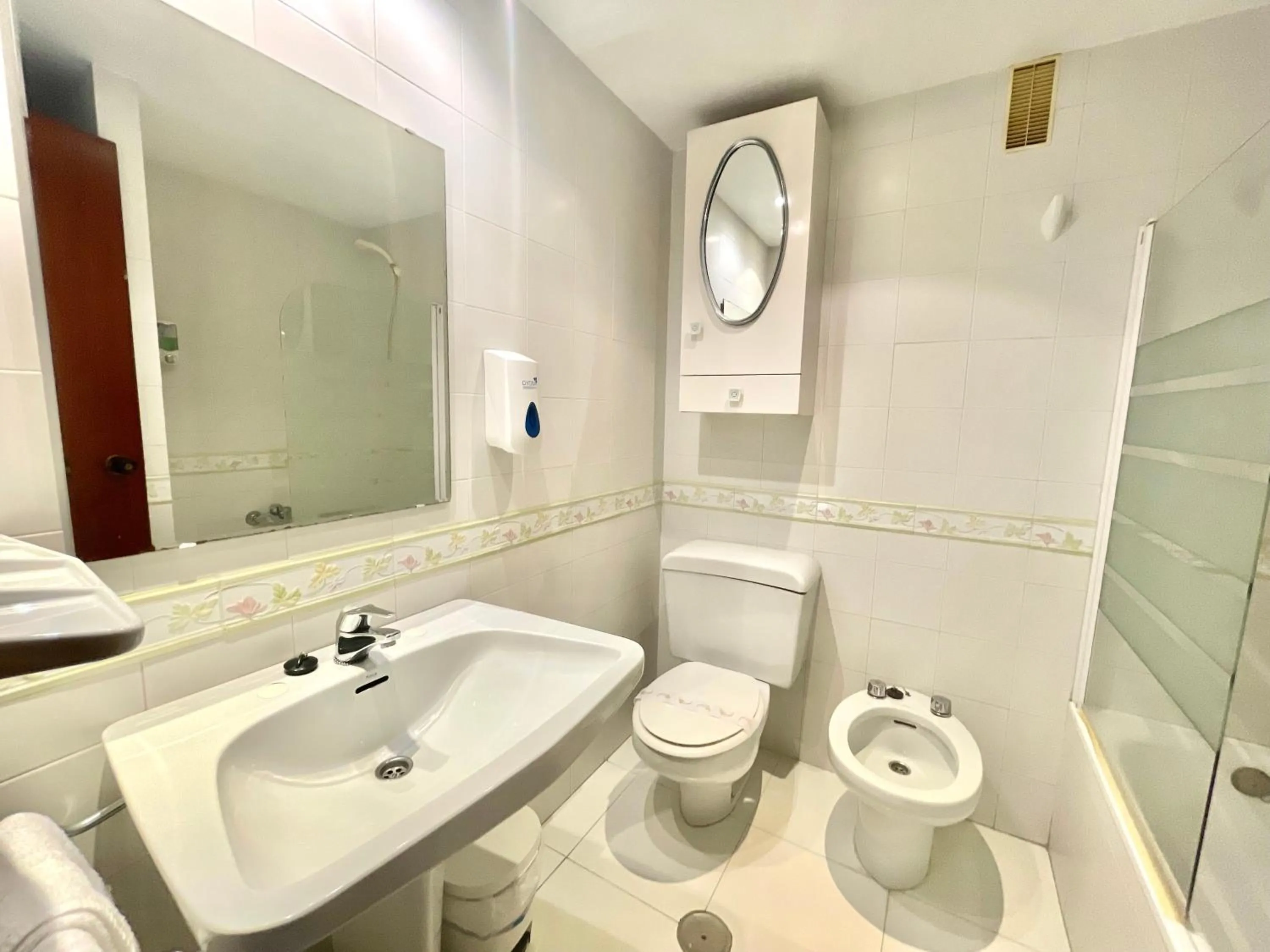 Apal Chinasol Estudios