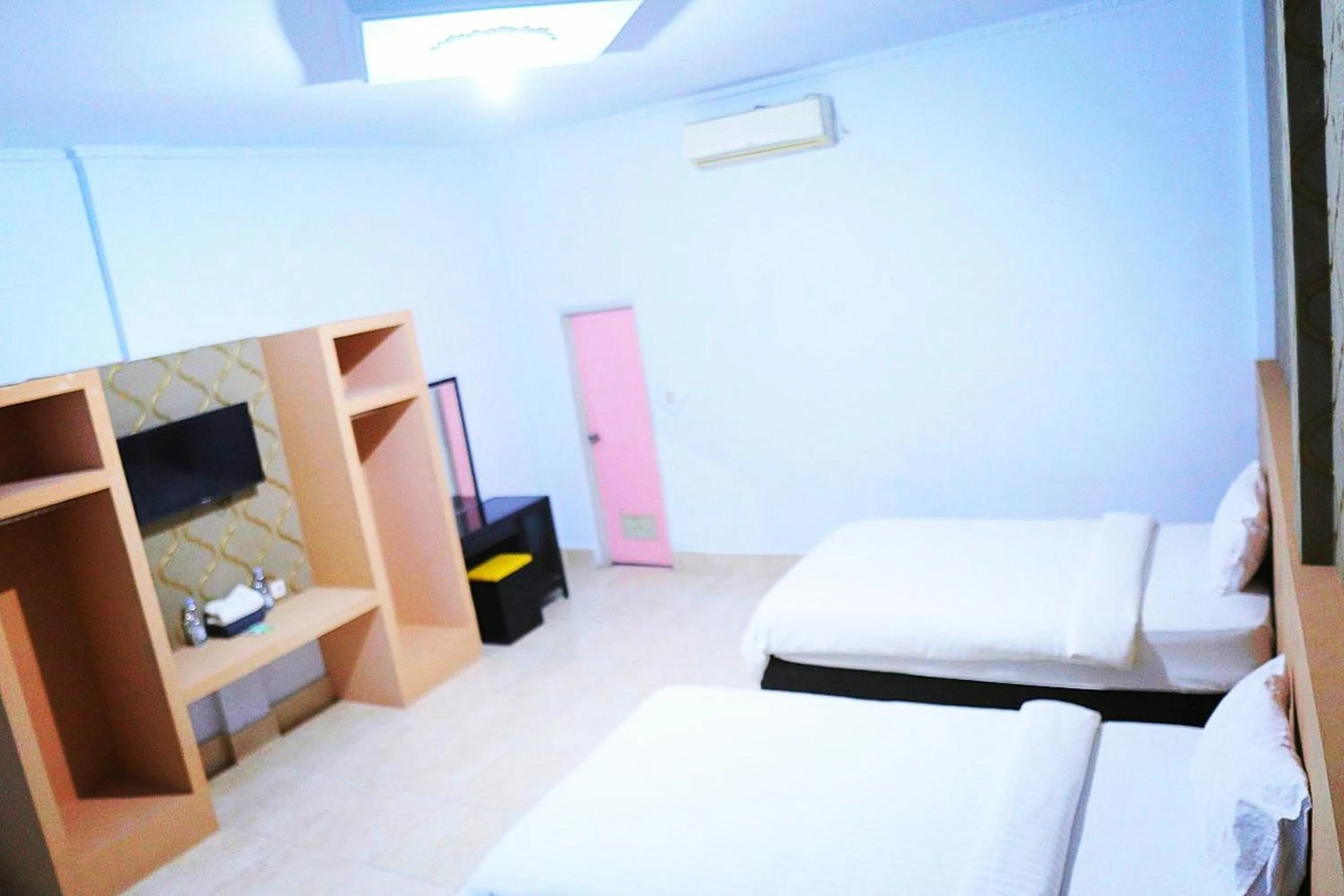 Bed in RedDoorz @ Pasangkayu Mamuju Utara