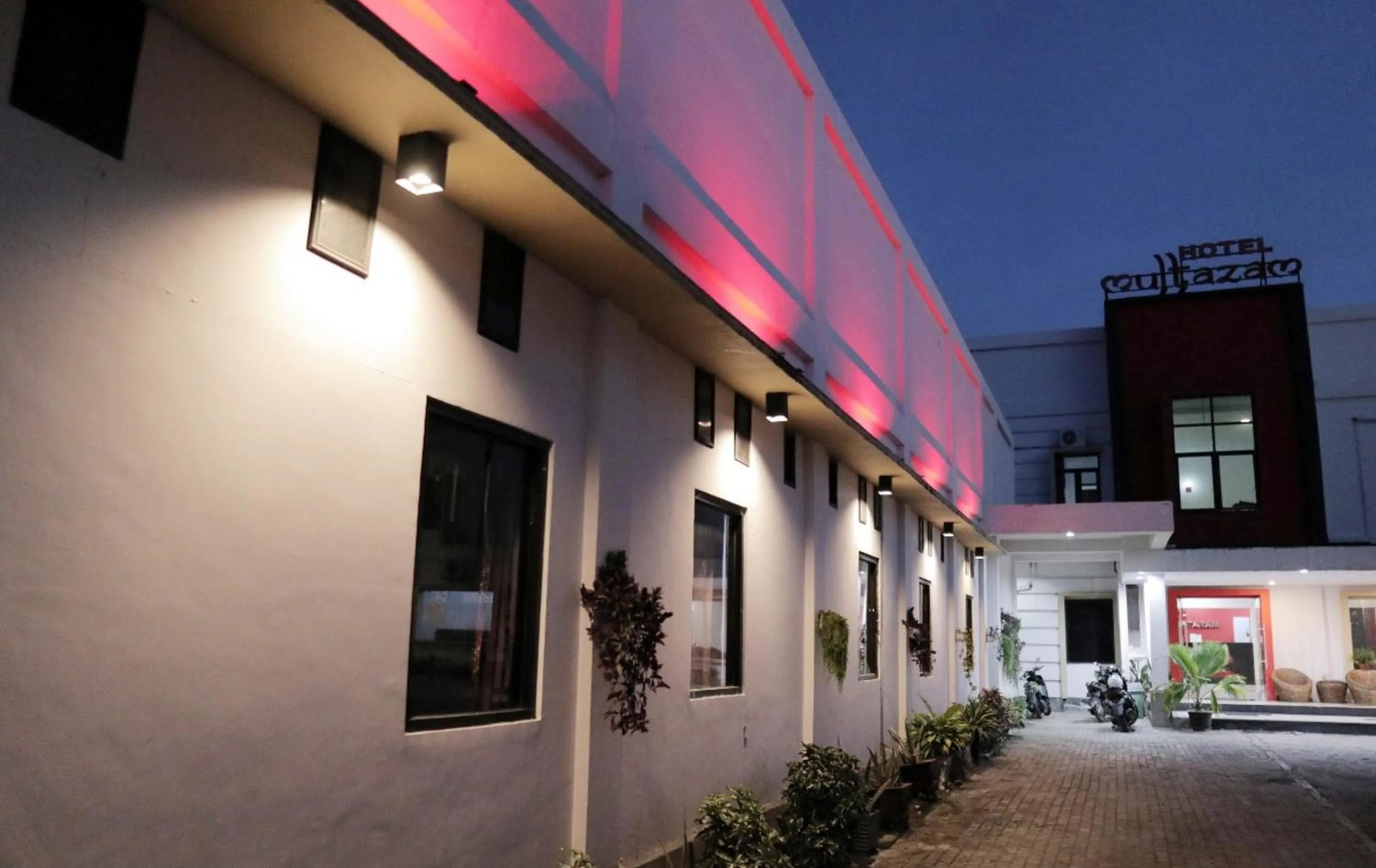 Property building in RedDoorz @ Pasangkayu Mamuju Utara