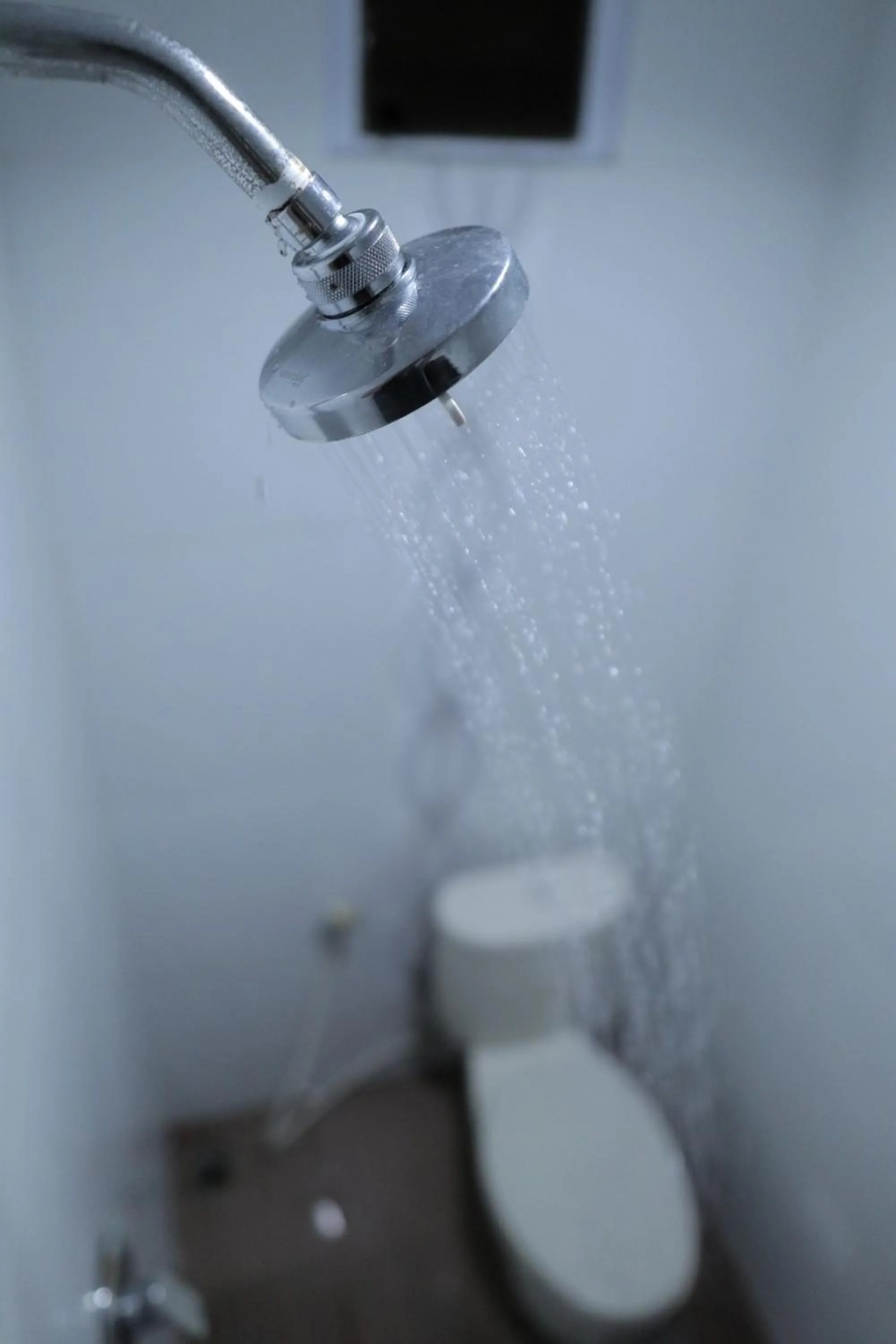 Bathroom in RedDoorz @ Pasangkayu Mamuju Utara