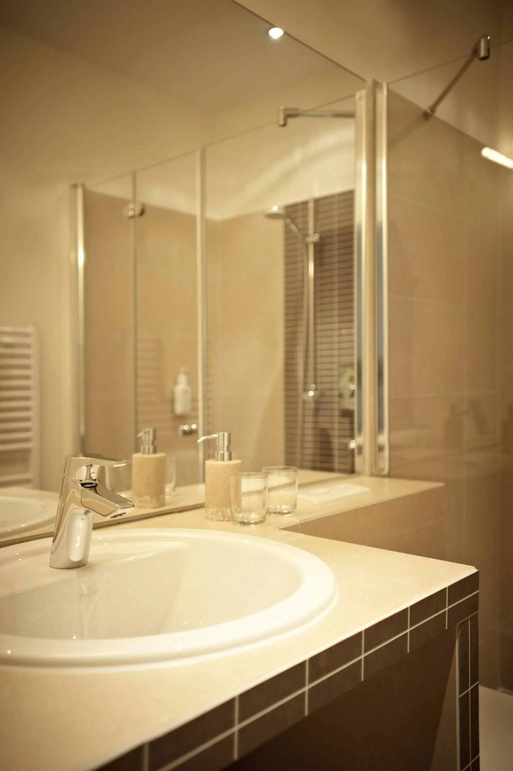 Bathroom in Hotel Am Helmwartsturm