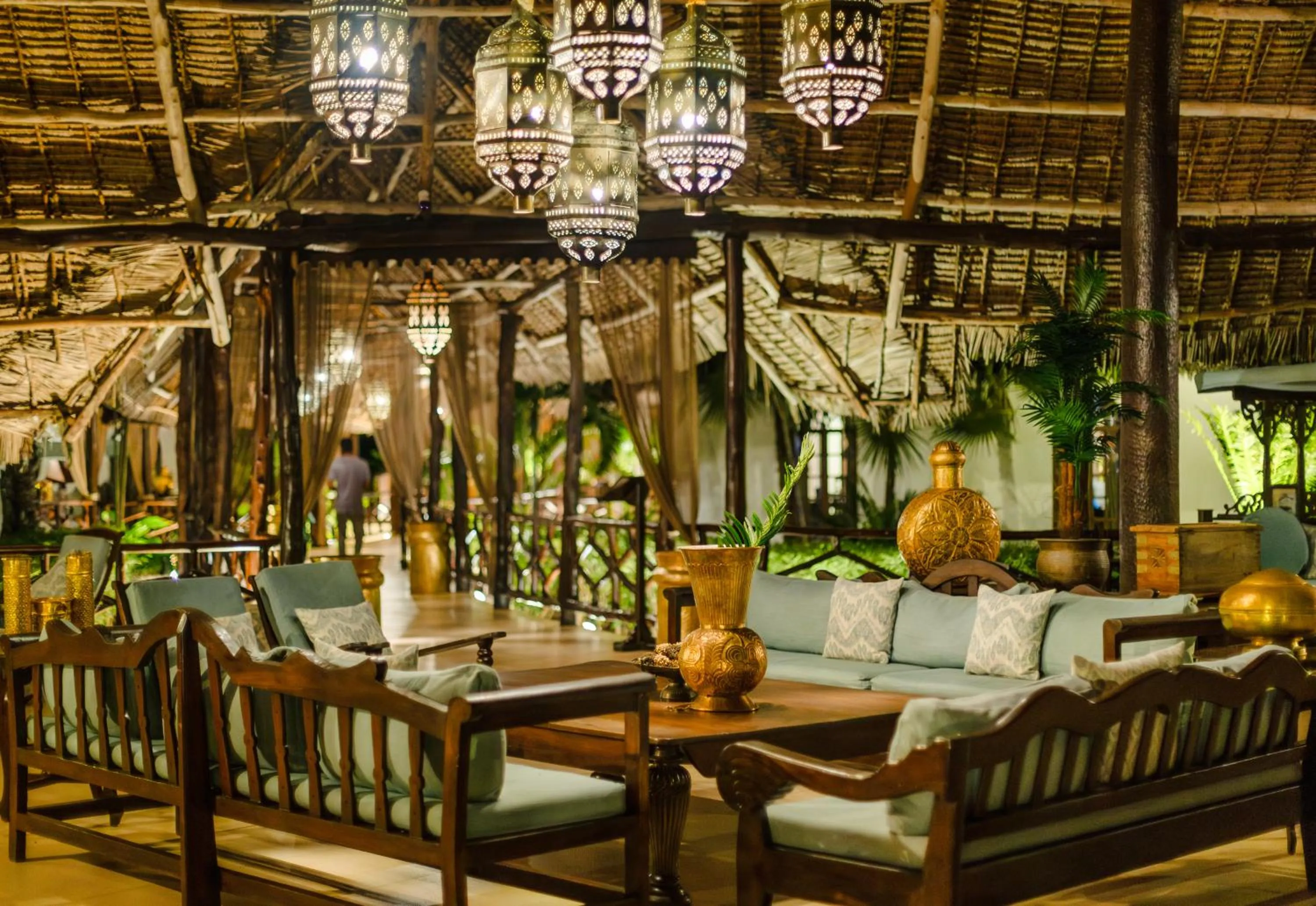 Lounge or bar in Breezes Beach Club and Spa