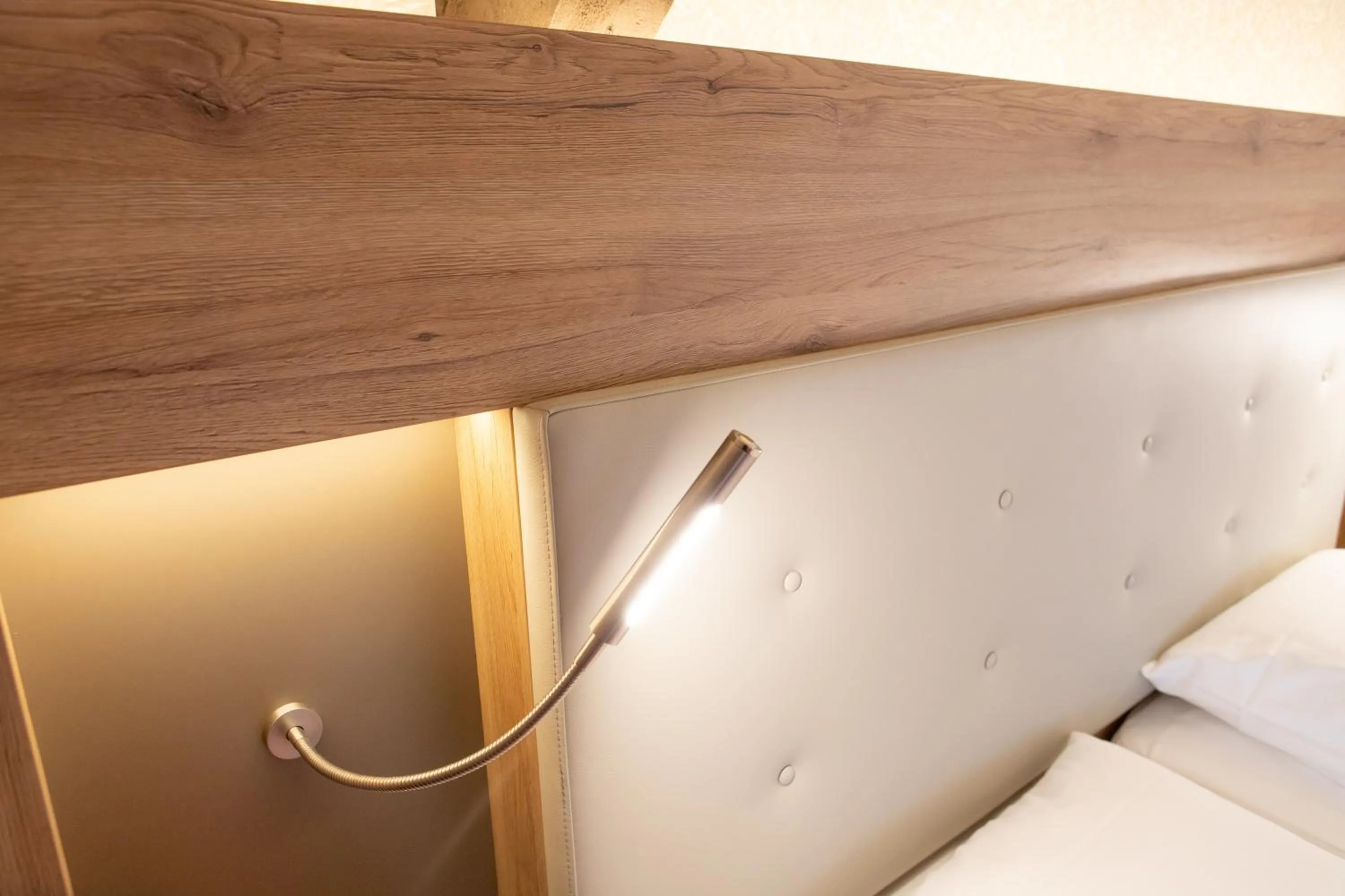 Bed in Flair Hotel Deutsches Haus