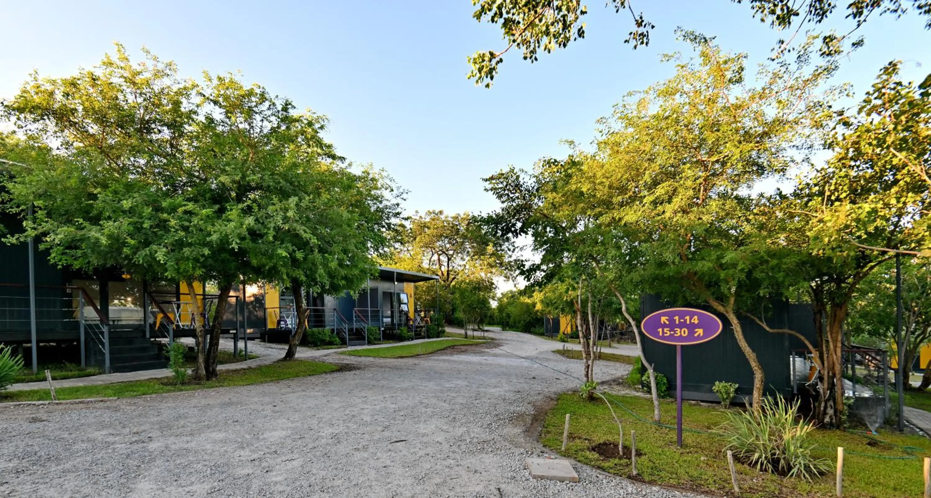 Day in SleepOver Kruger Gate