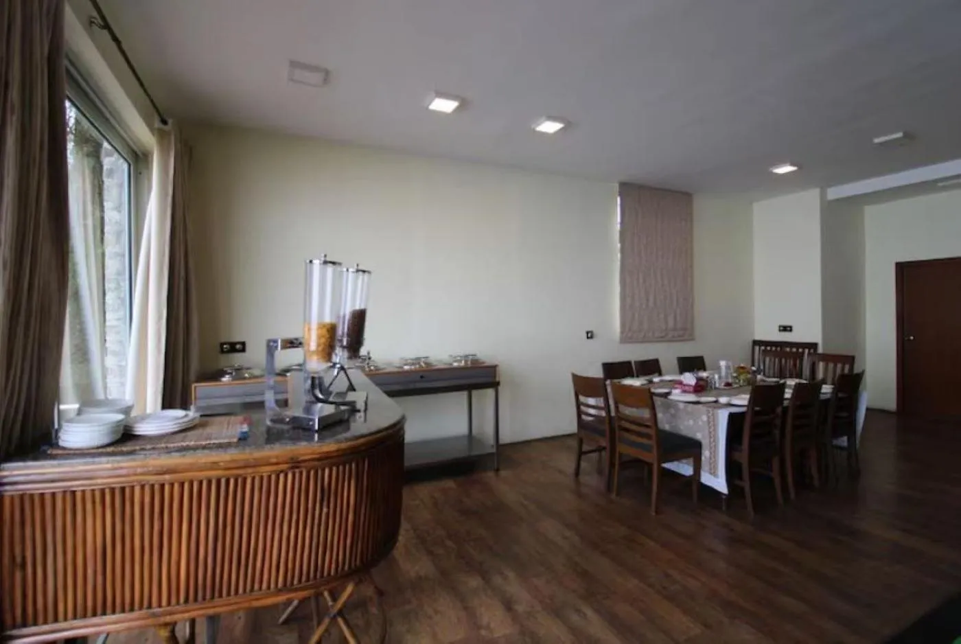 Dining area in Onondaga Kodaikanal