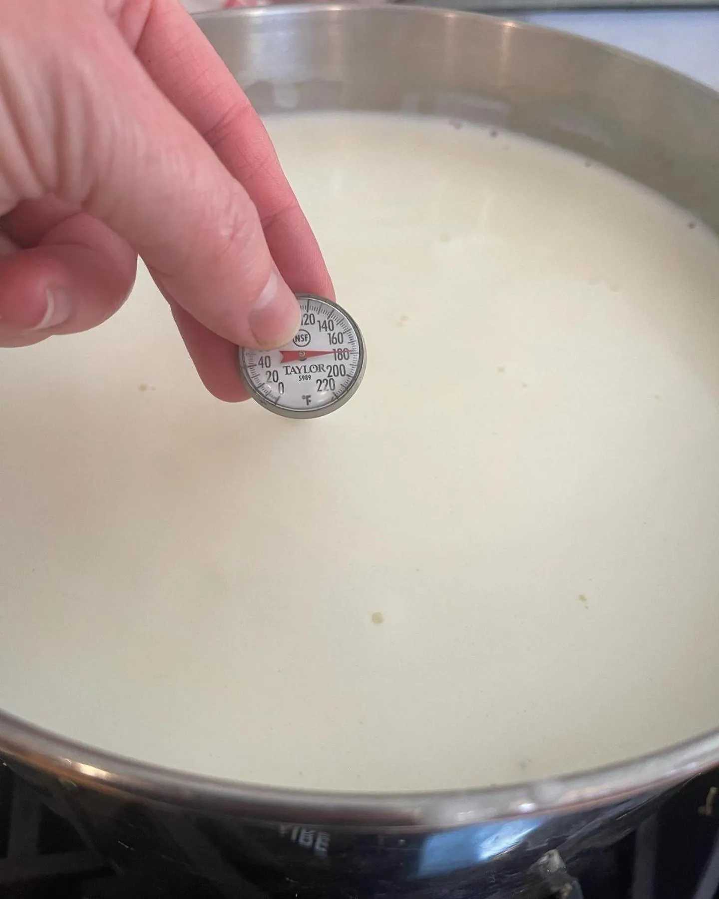 Laurel River Club Bed & Breakfast or LRCBNB