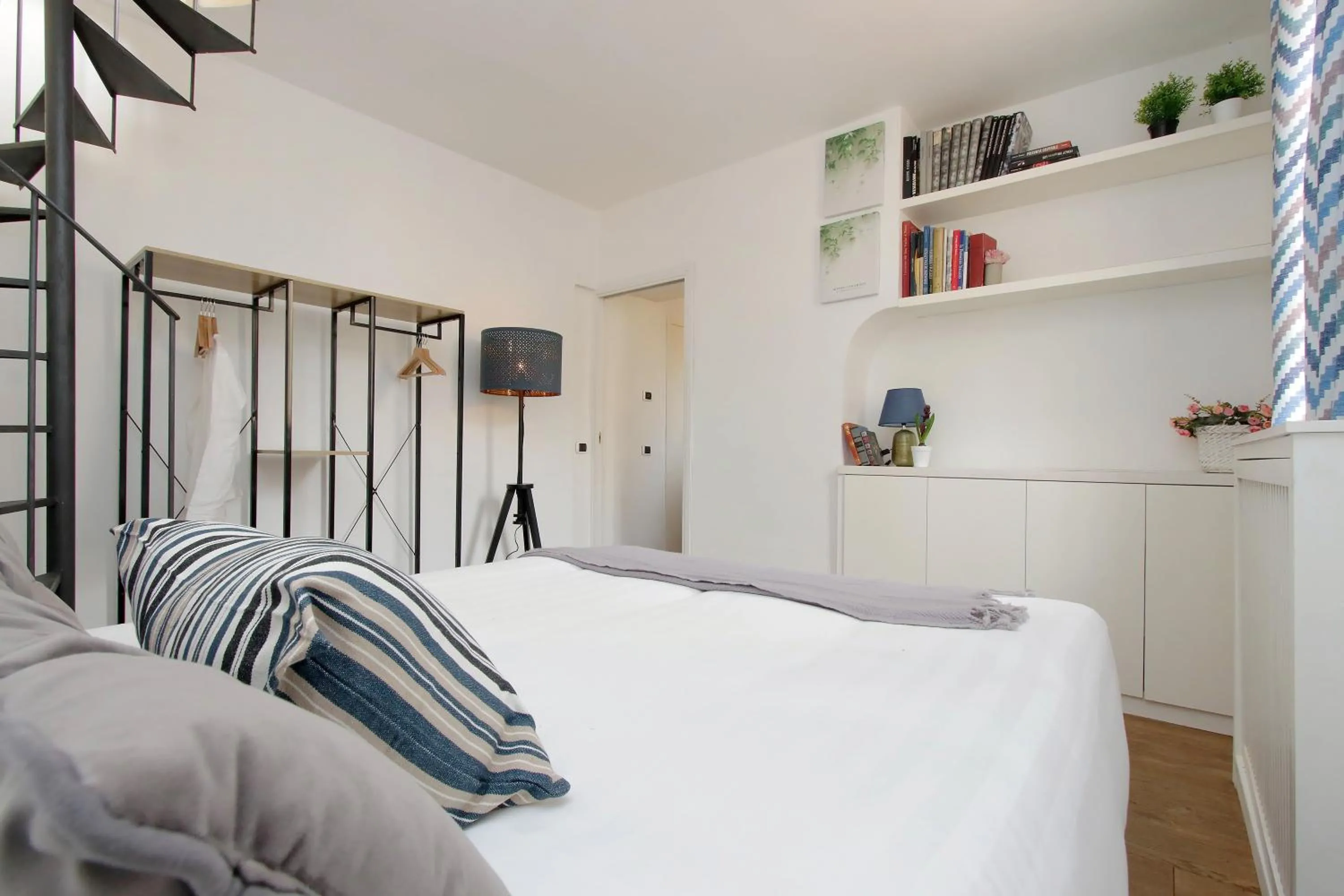Bedroom, Bed in Colosseo Terrace Apartment