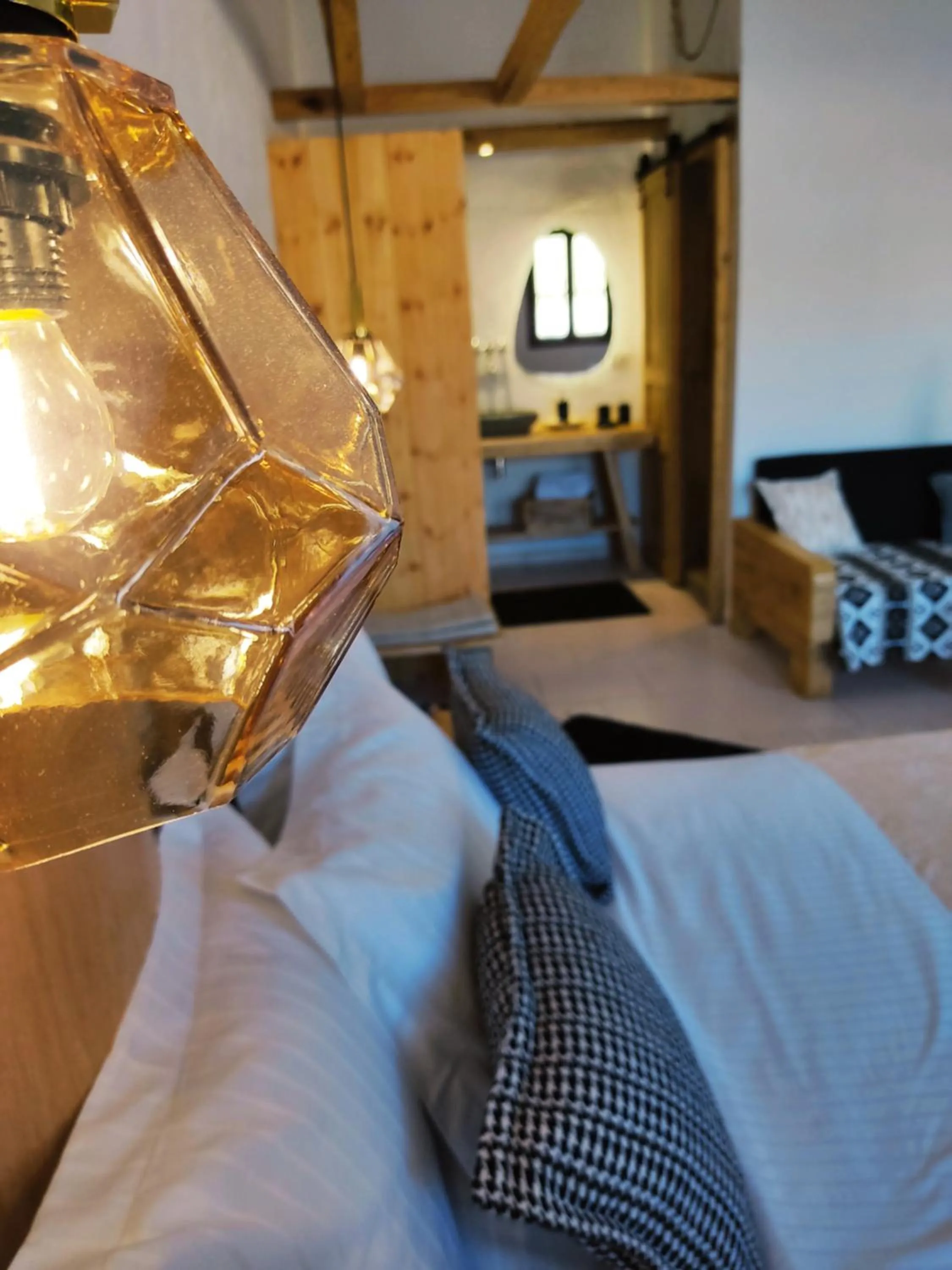 Decorative detail, Bed in Spongia Apartments Kalymnos