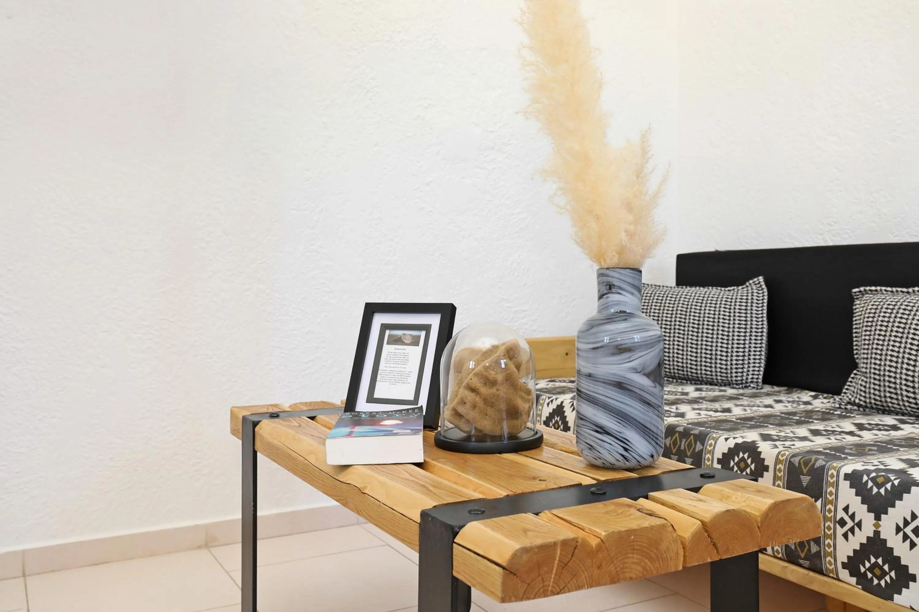 Living room, Bed in Spongia Apartments Kalymnos