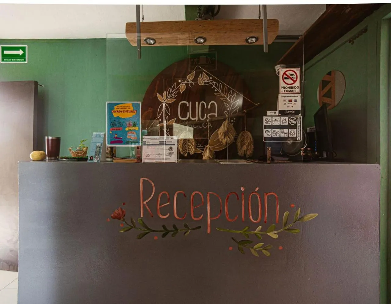 Property logo or sign in Hostal Cuca Macuca