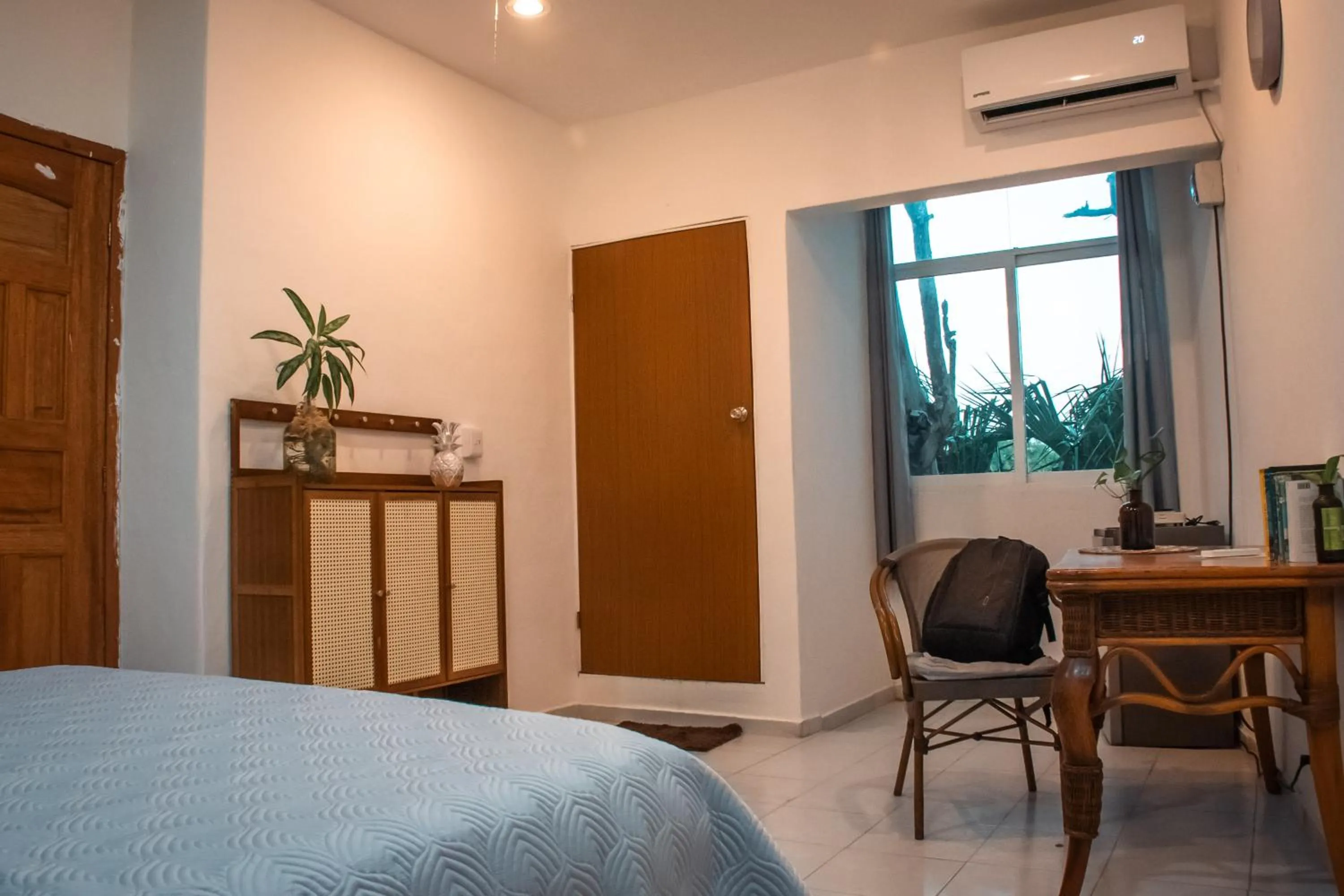 Photo of the whole room, Bed in Hostal Cuca Macuca