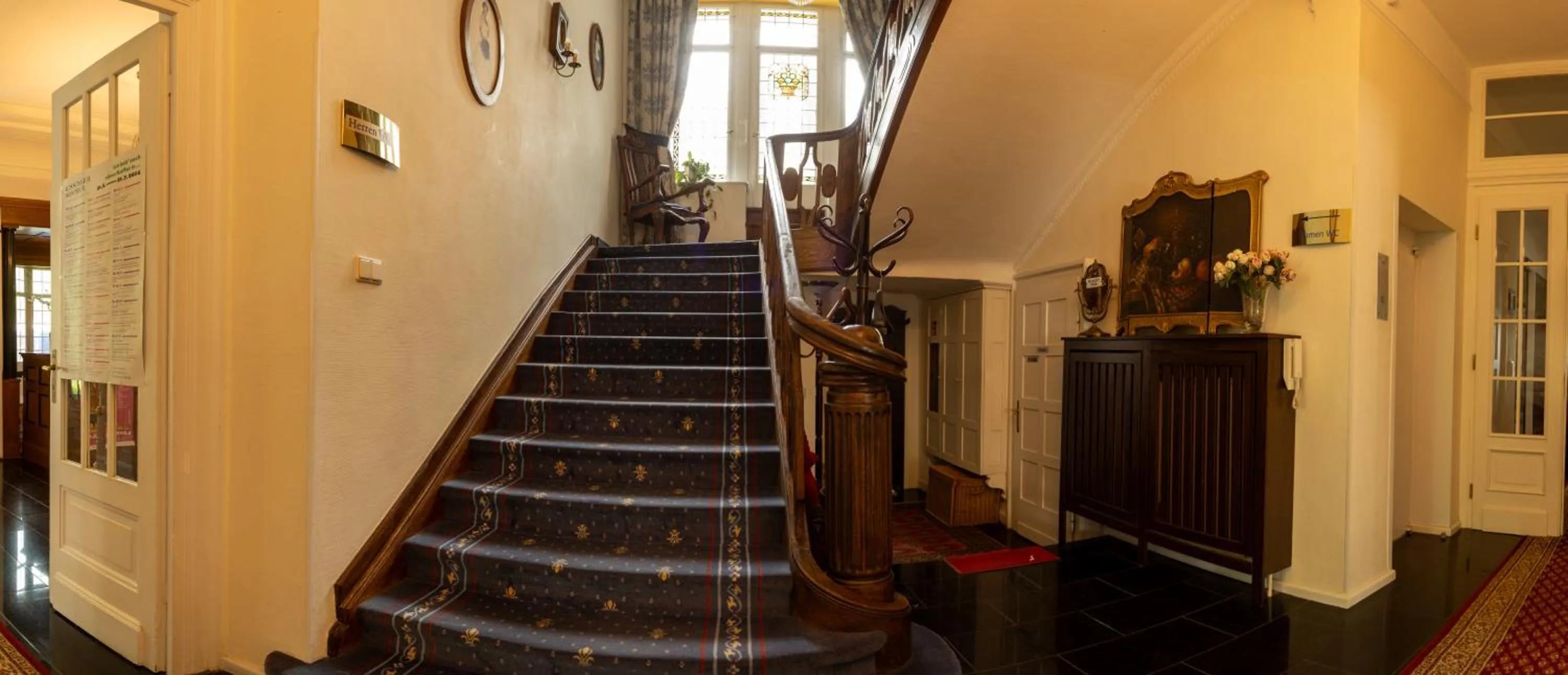 Lobby or reception in Hotel Weisses Haus