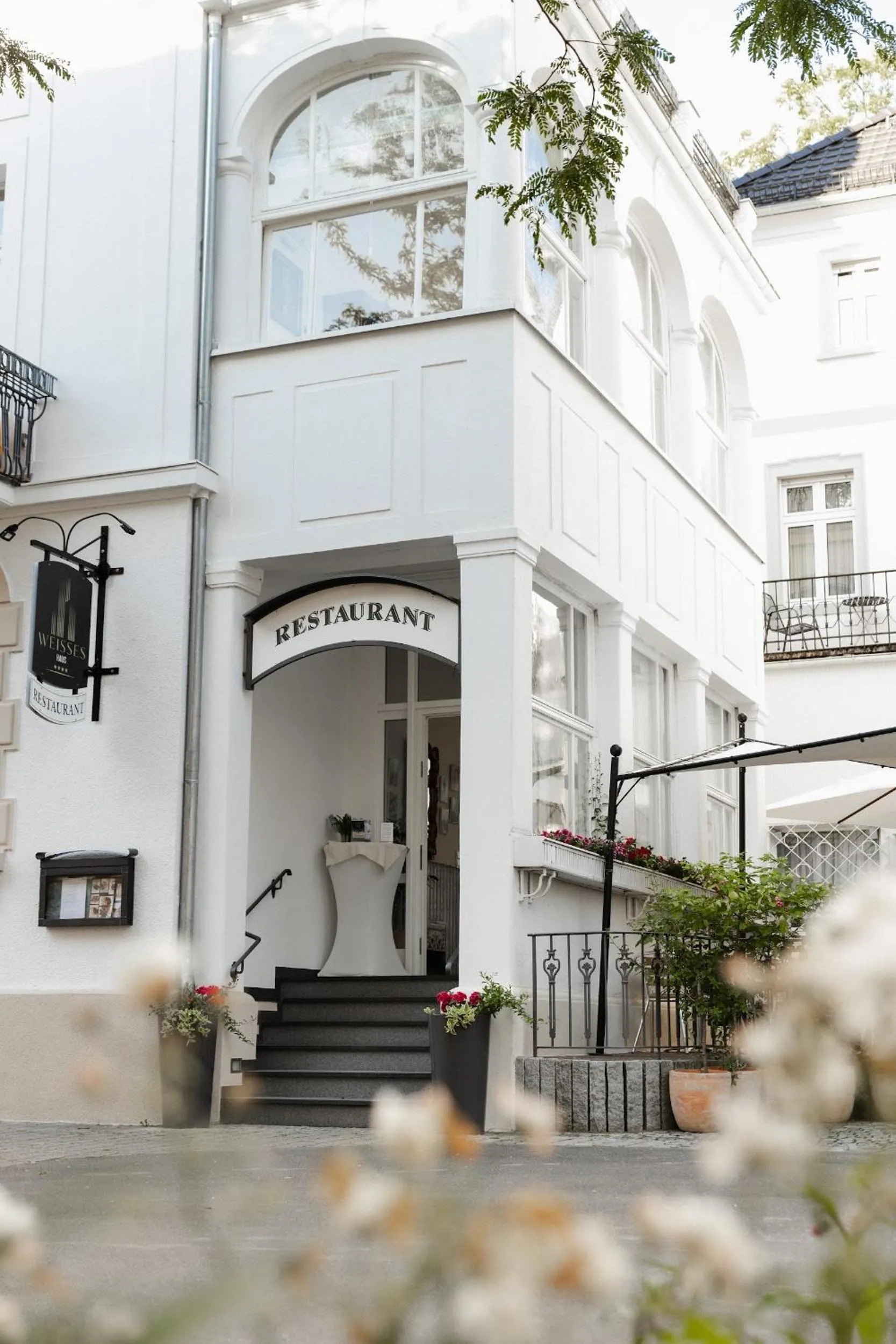 Restaurant/places to eat in Hotel Weisses Haus