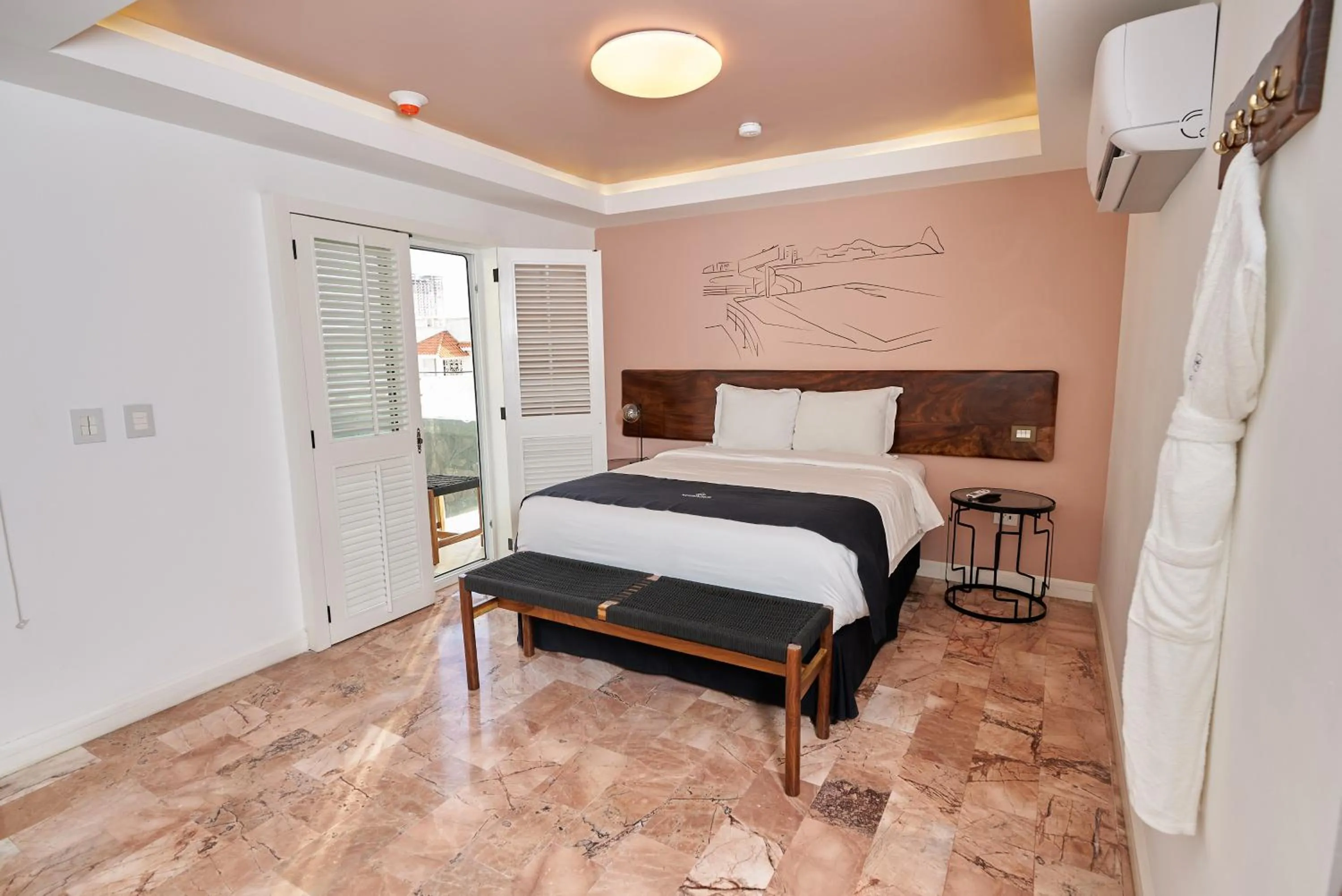 Bed in The Xperience by g