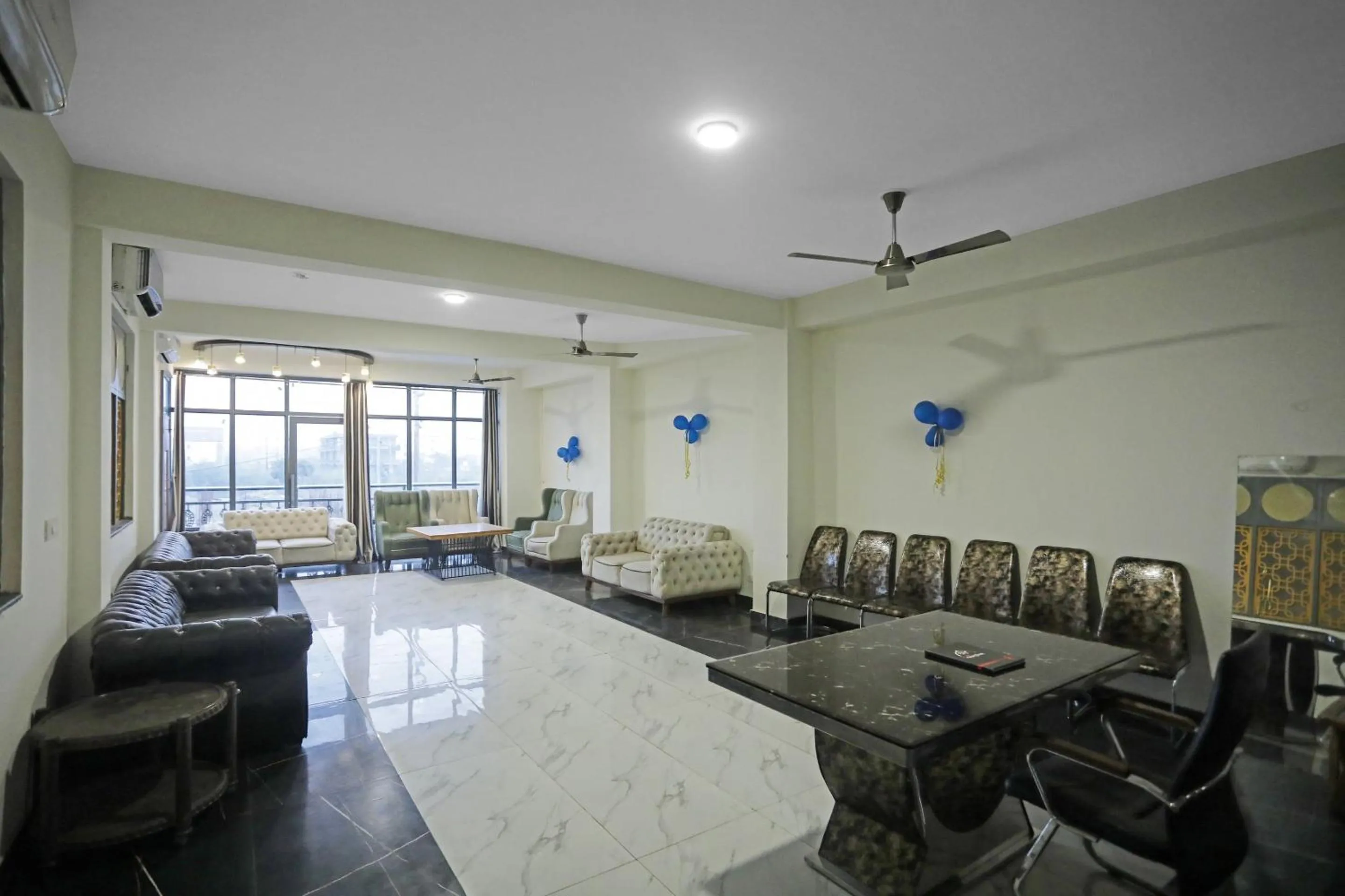 Lobby or reception in Super Hotel O Heart Beat Hotel