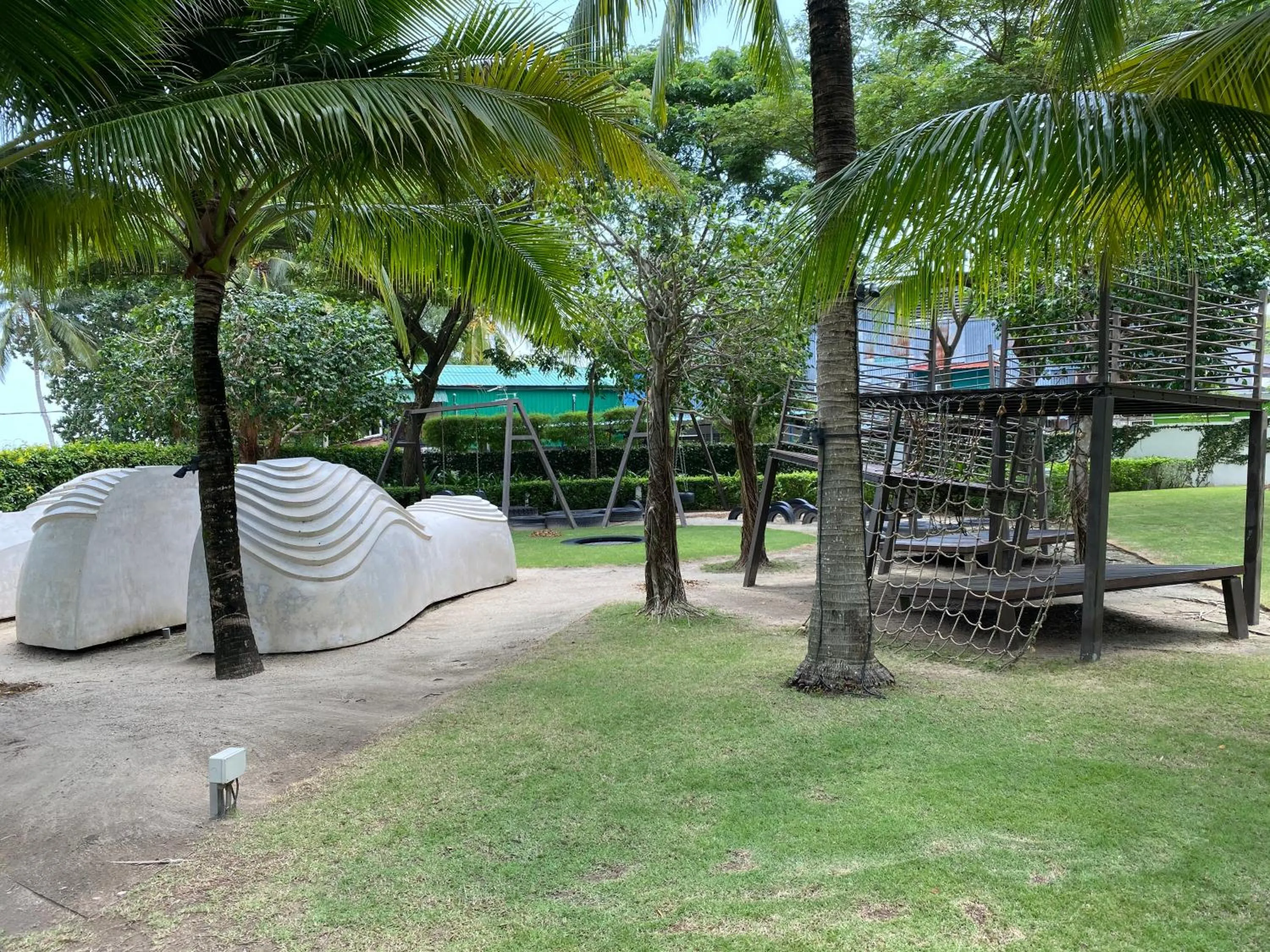 By The Sea Cozy Beachfront Home, Batu Ferringhi