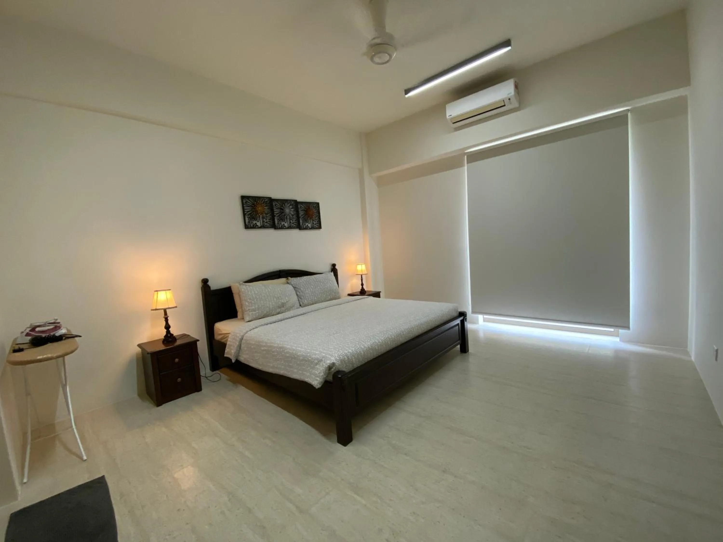 Bed in By The Sea Cozy Beachfront Home, Batu Ferringhi