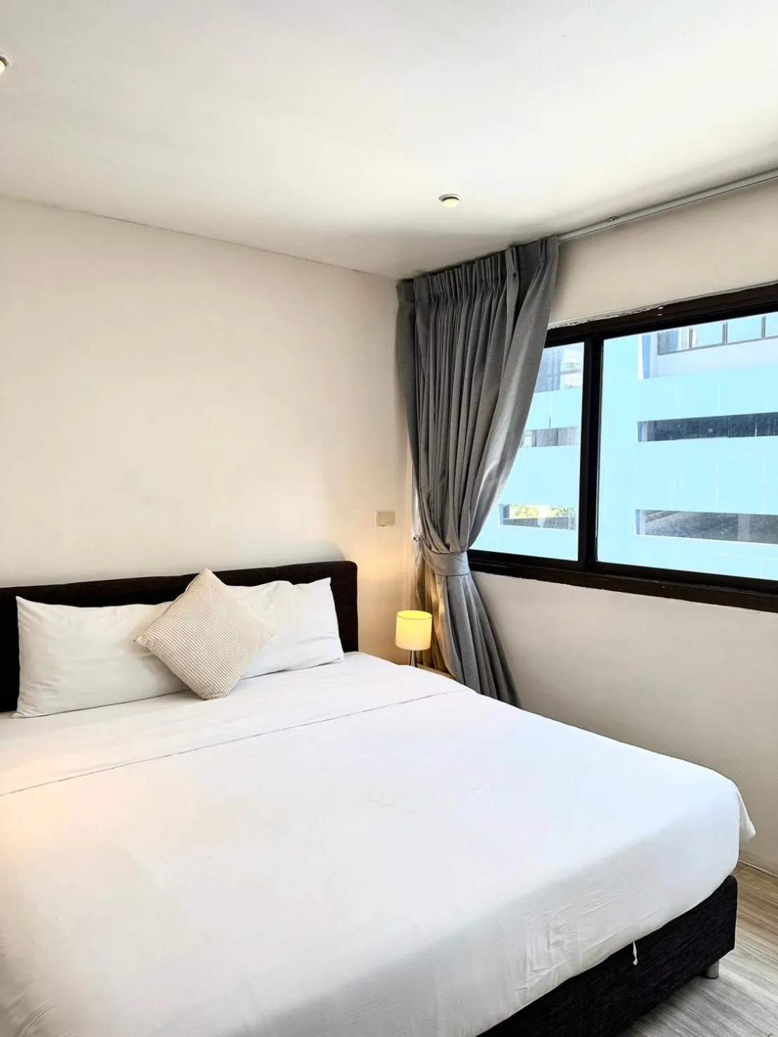 Bedroom, Bed in Studio F Sukhumvit