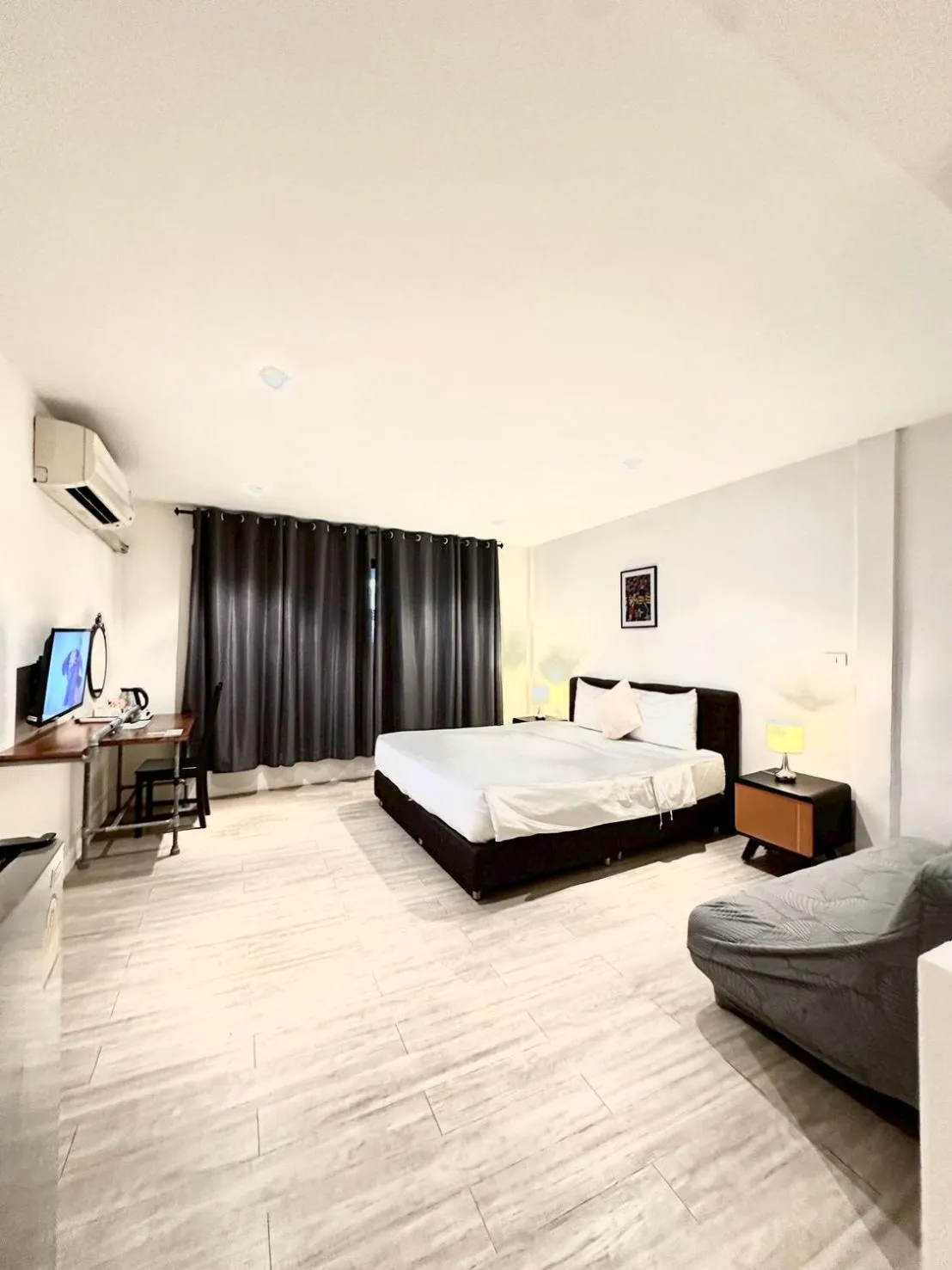 Bed in Studio F Sukhumvit