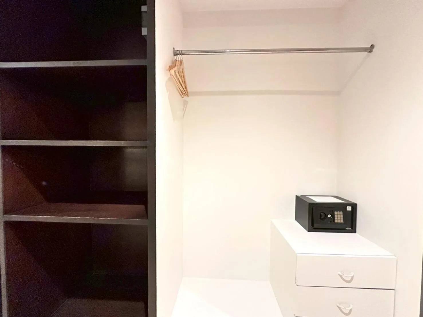 safe in Studio F Sukhumvit