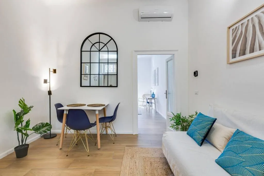 Living room in Easylife - Stupendo bilocale Lodi Fondazione Prada