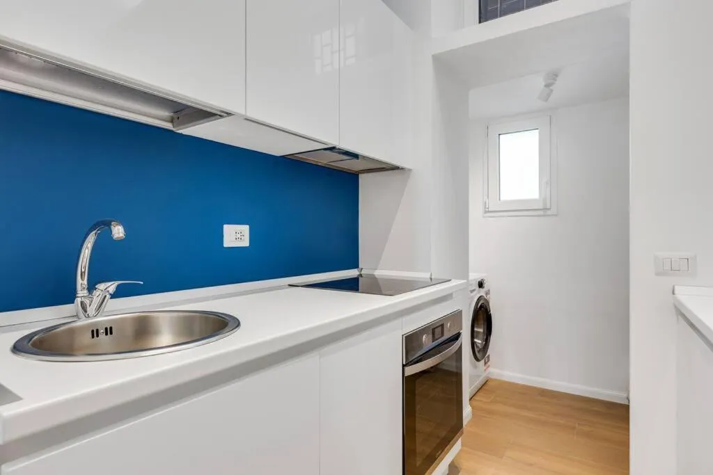 Kitchen or kitchenette in Easylife - Stupendo bilocale Lodi Fondazione Prada