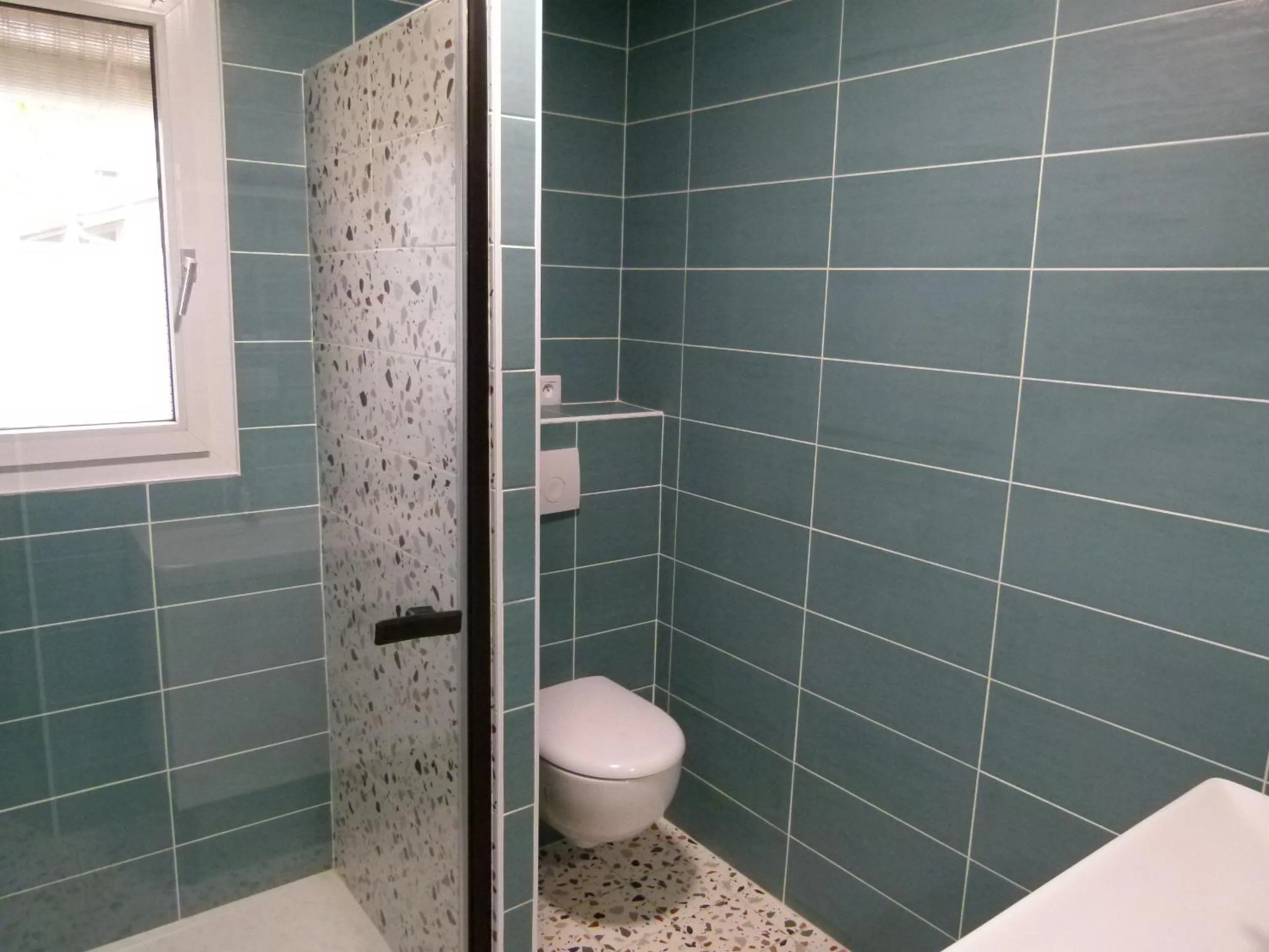 Bathroom in Les Calicots Sanguinet