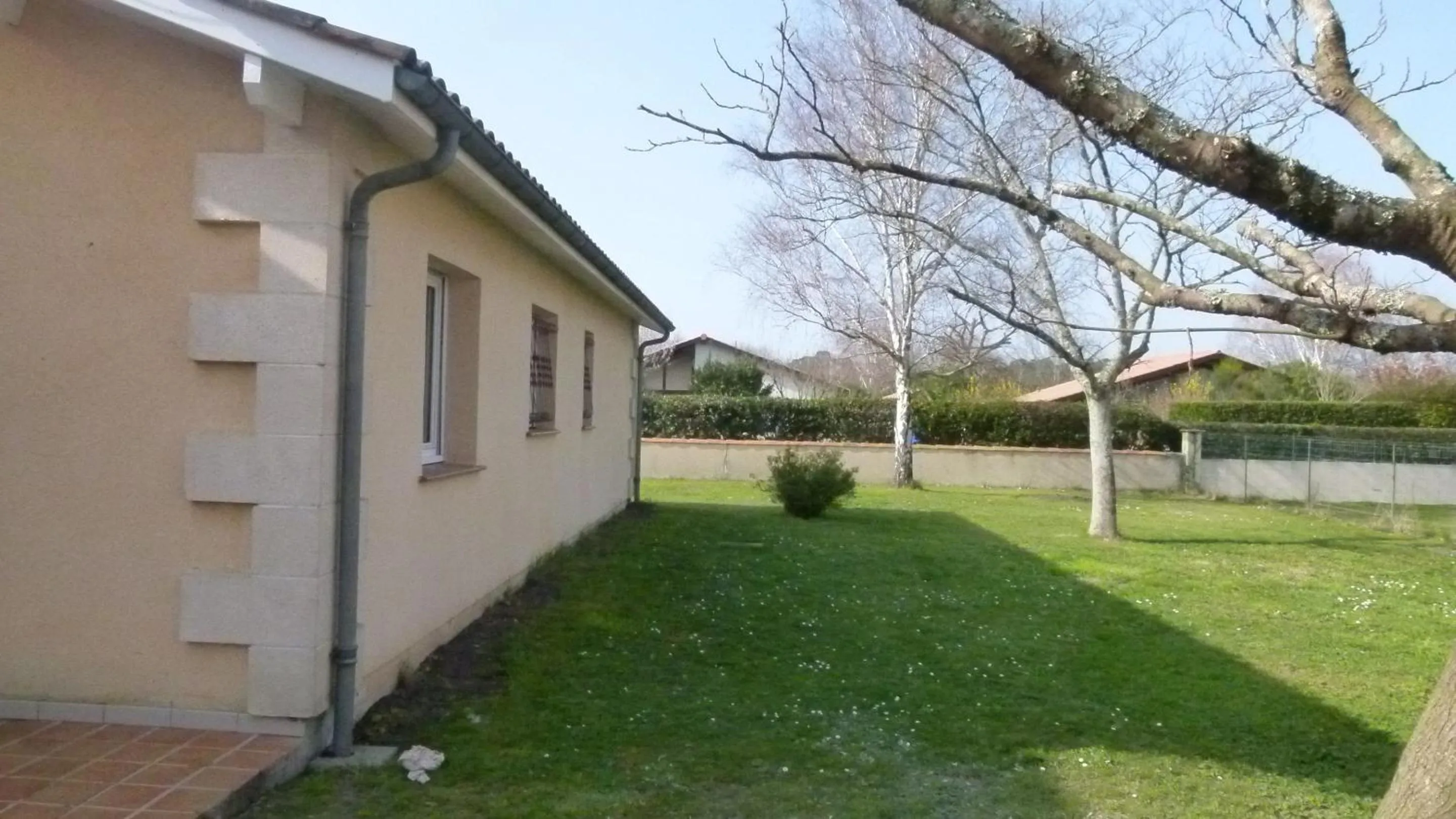 Garden in Les Calicots Sanguinet