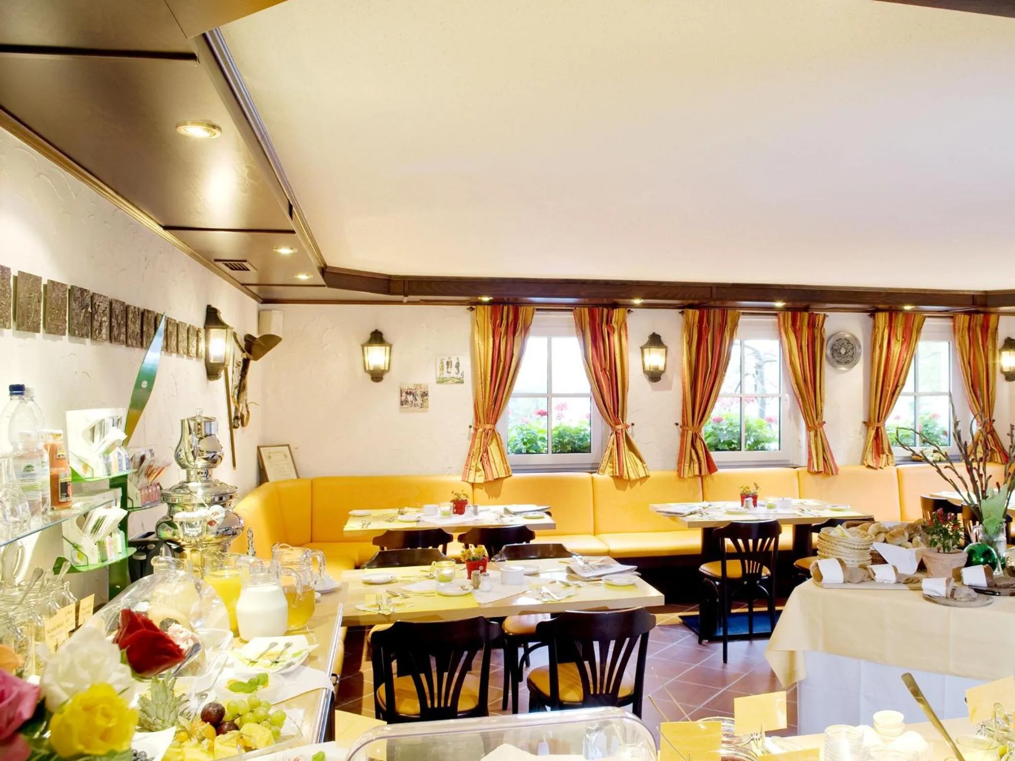 Food and drinks in Hotel Sonne