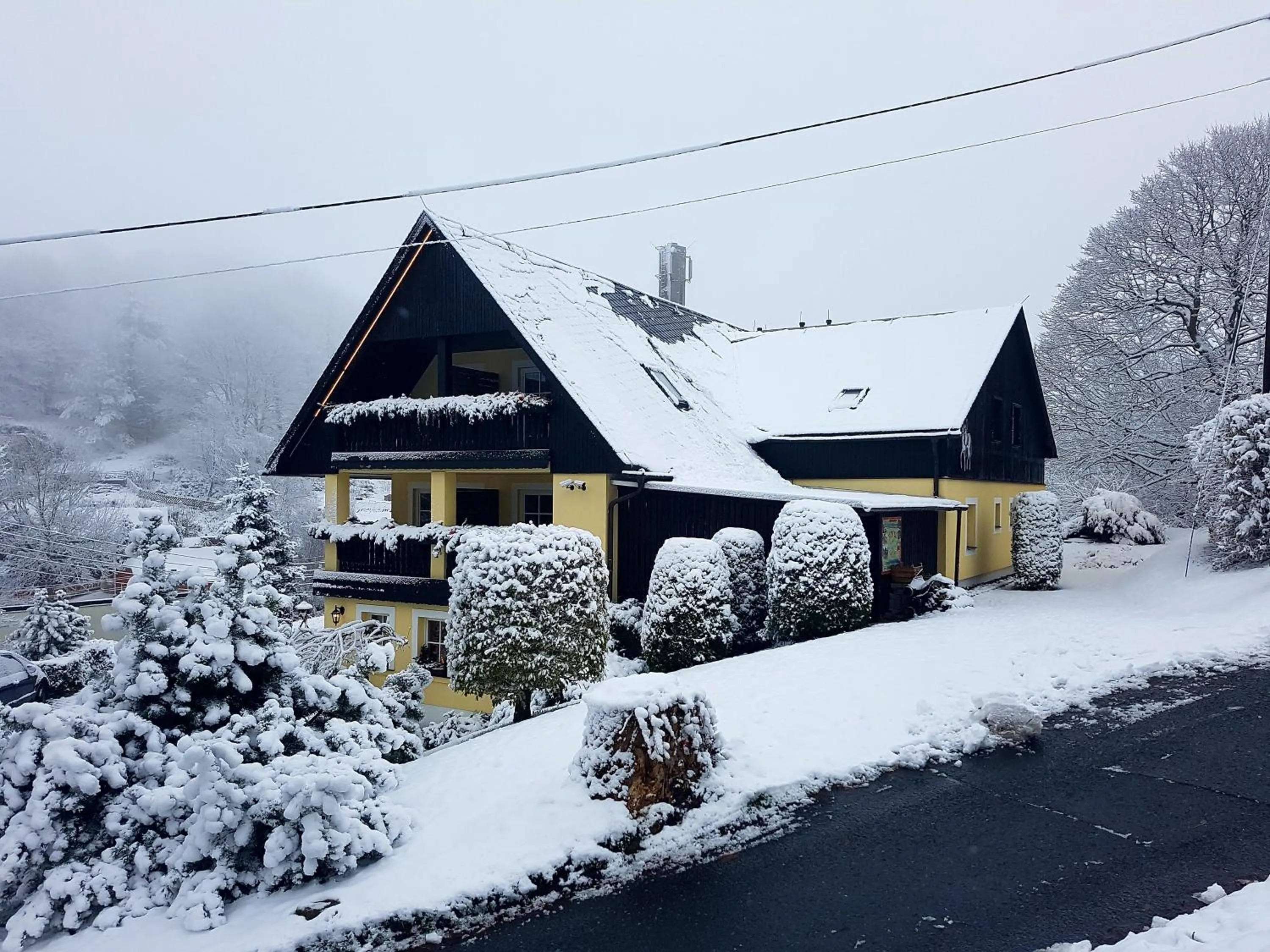 Property building in Hotel Sonne