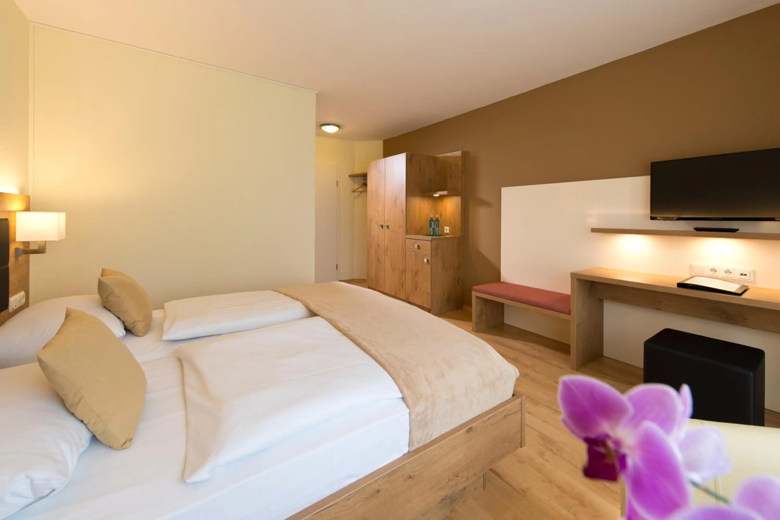 Photo of the whole room, Bed in Spreewaldhotel Stephanshof