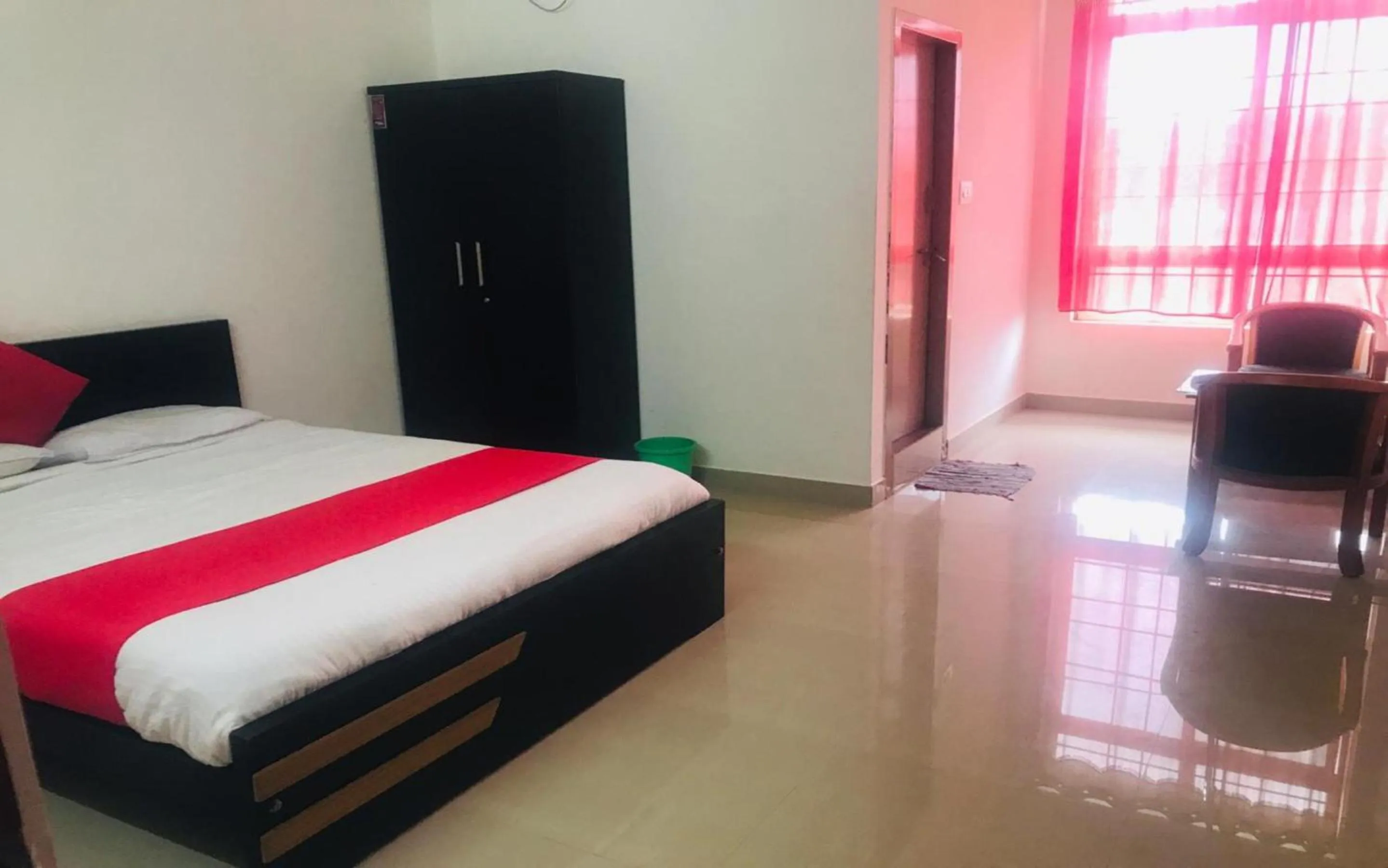 Bedroom, Bed in Green Valley Residency