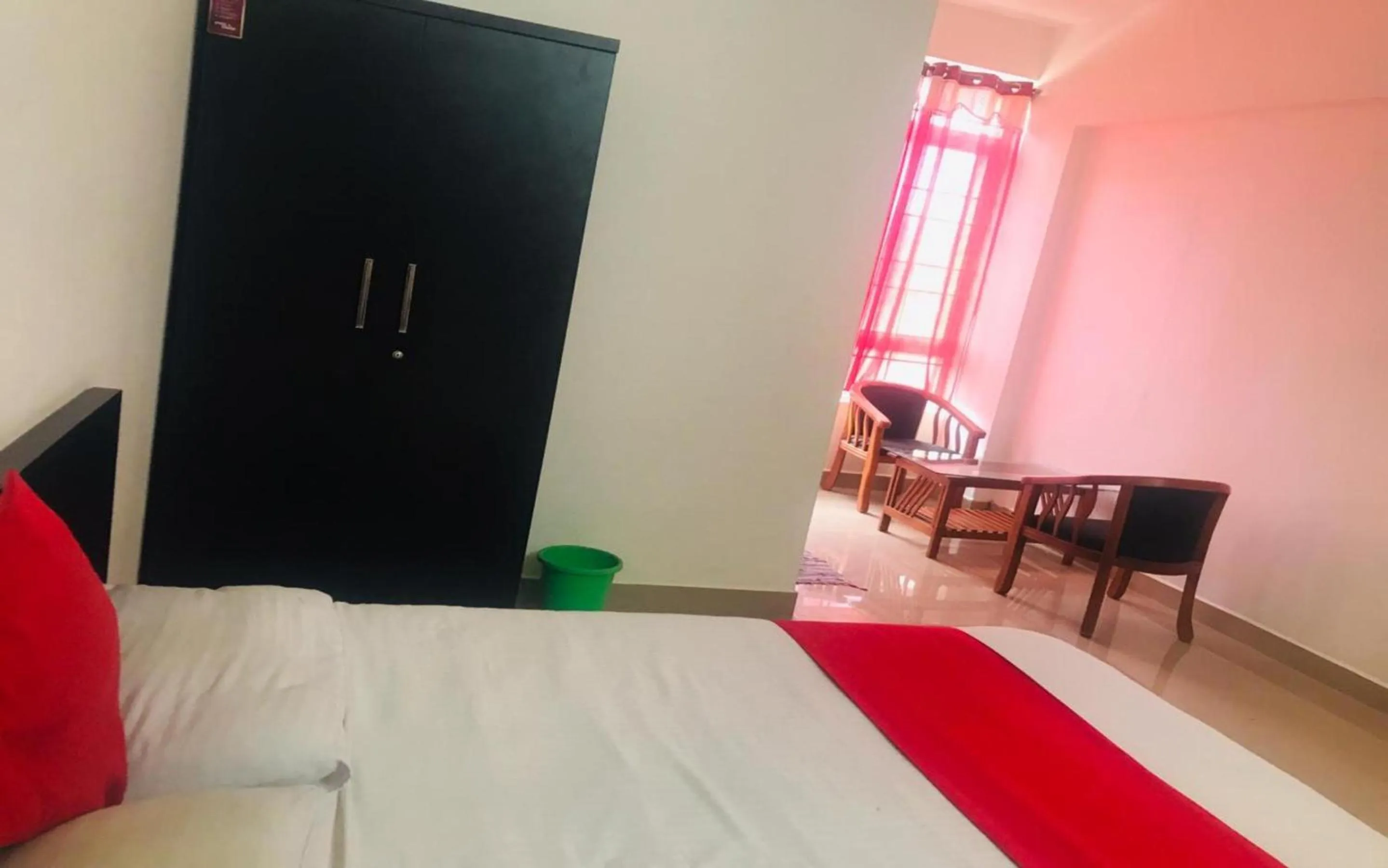 Bedroom, Bed in Green Valley Residency