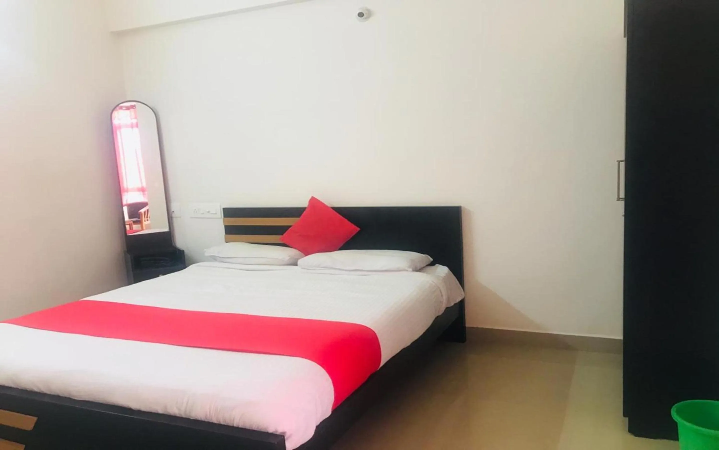 Bedroom, Bed in Green Valley Residency