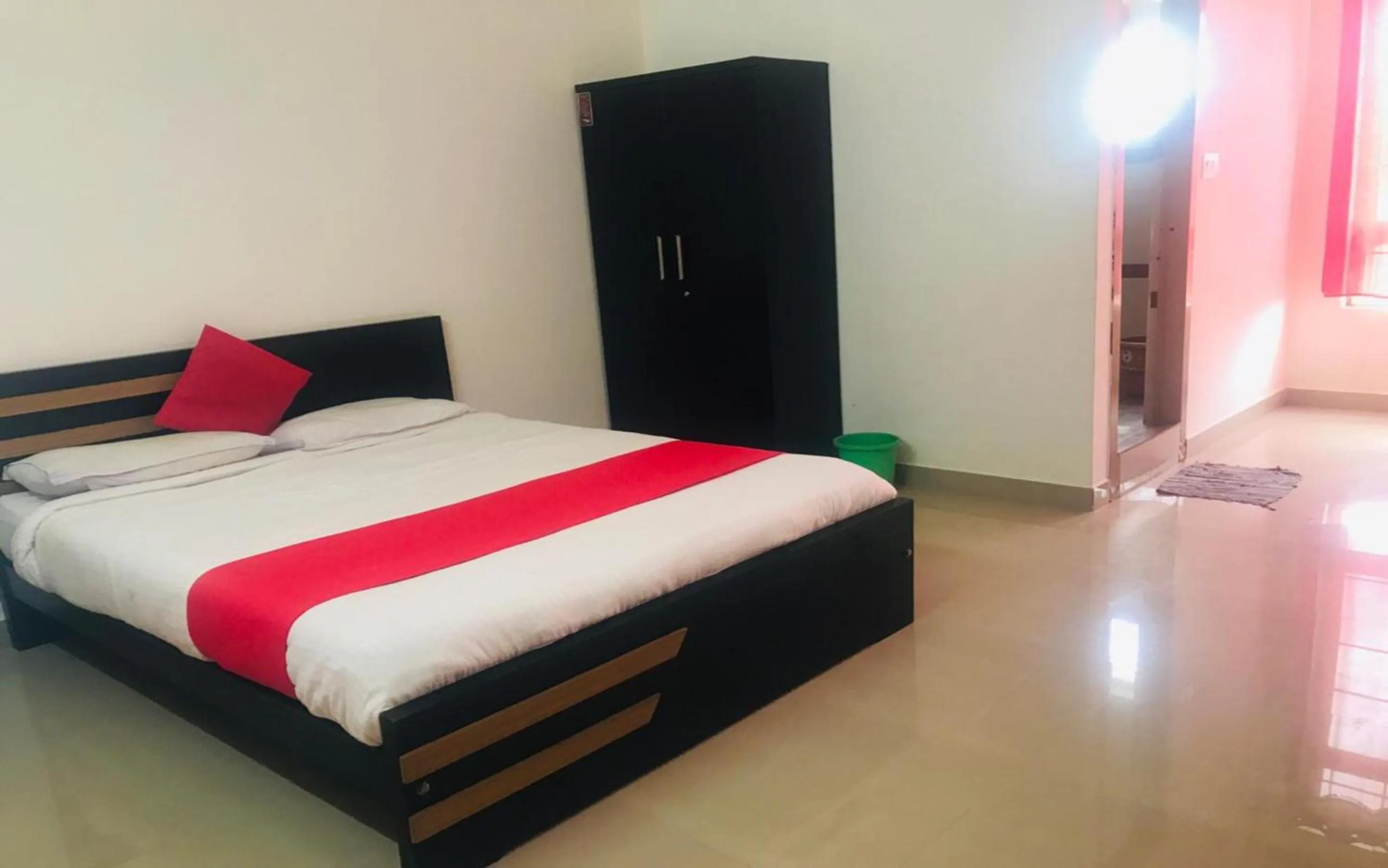 Bedroom, Bed in Green Valley Residency