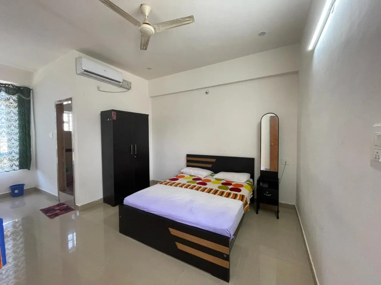 Bedroom, Bed in Green Valley Residency