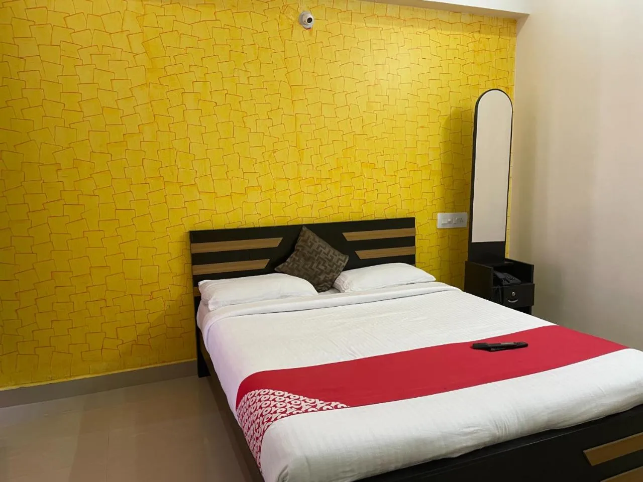 Bed in Green Valley Residency