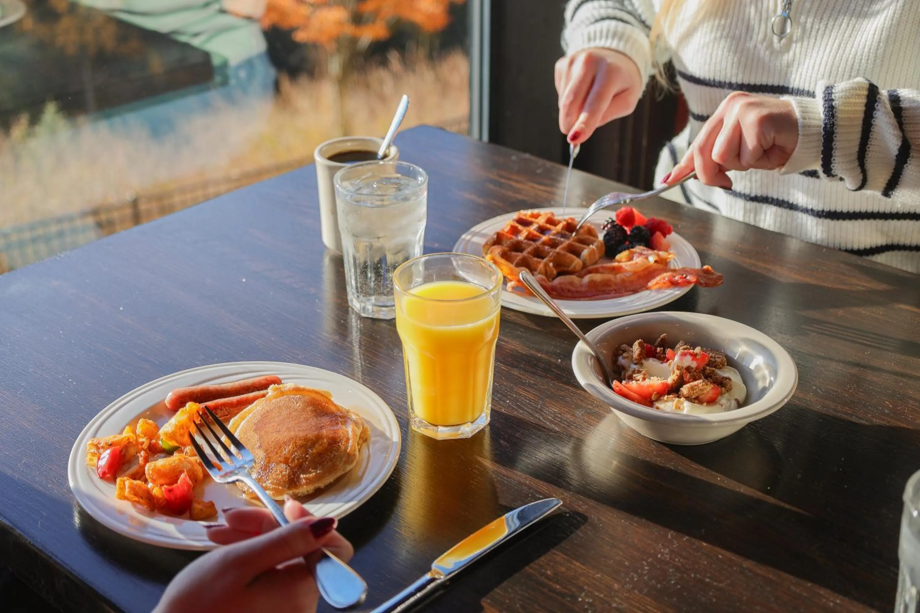 Breakfast in Camelback Resort