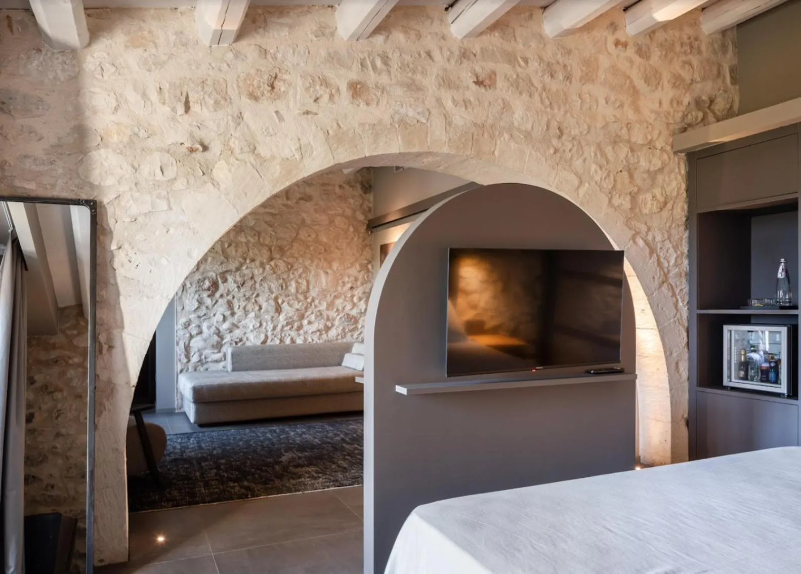 Bedroom, Bed in Pietra d'Acqua Resort & Spa by Geocharme